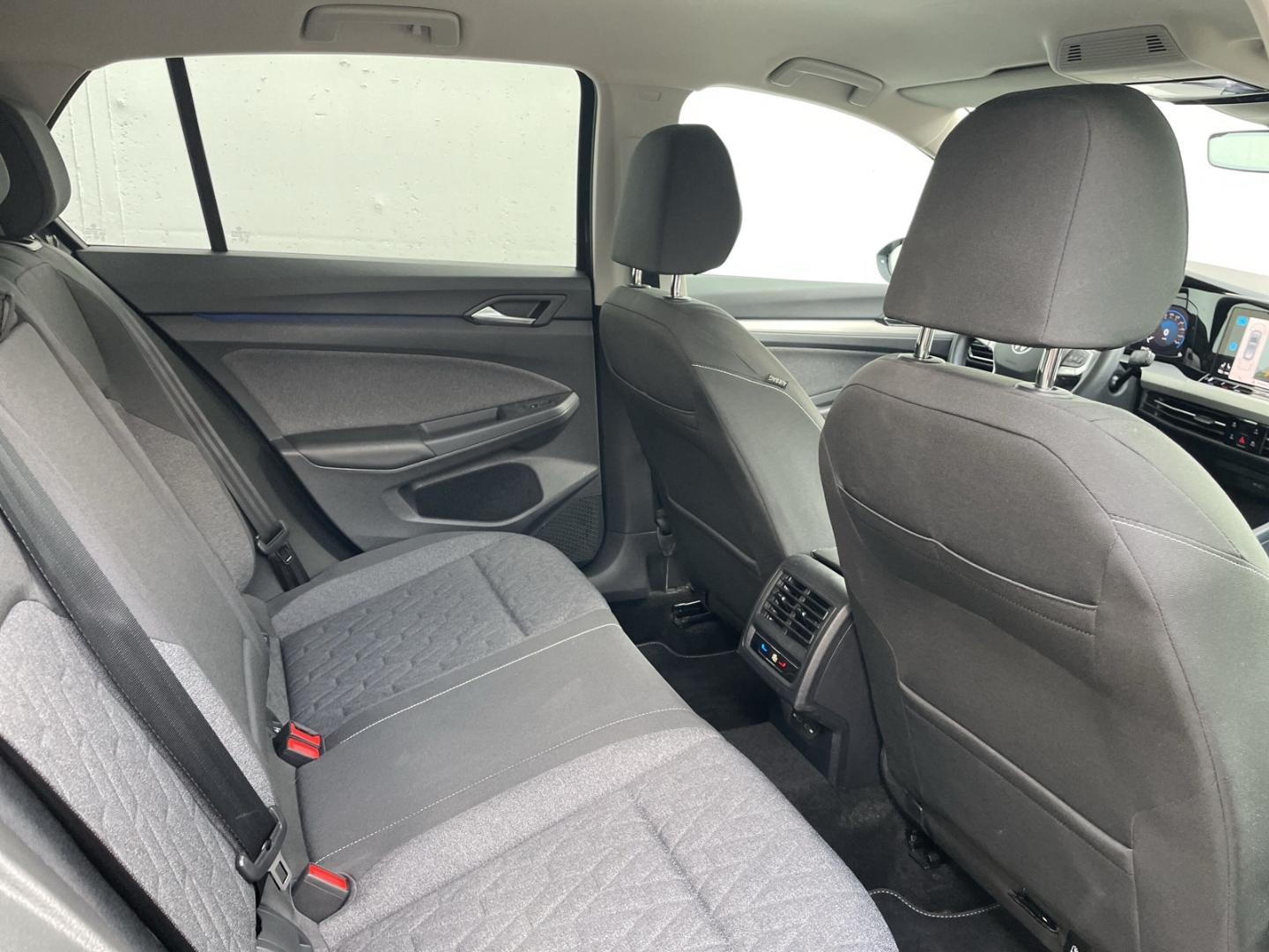 Golf VIII 1.5 TSI Move Kamera/Navi/ACC/LED Plus/App-Connect/Lenkradhzg