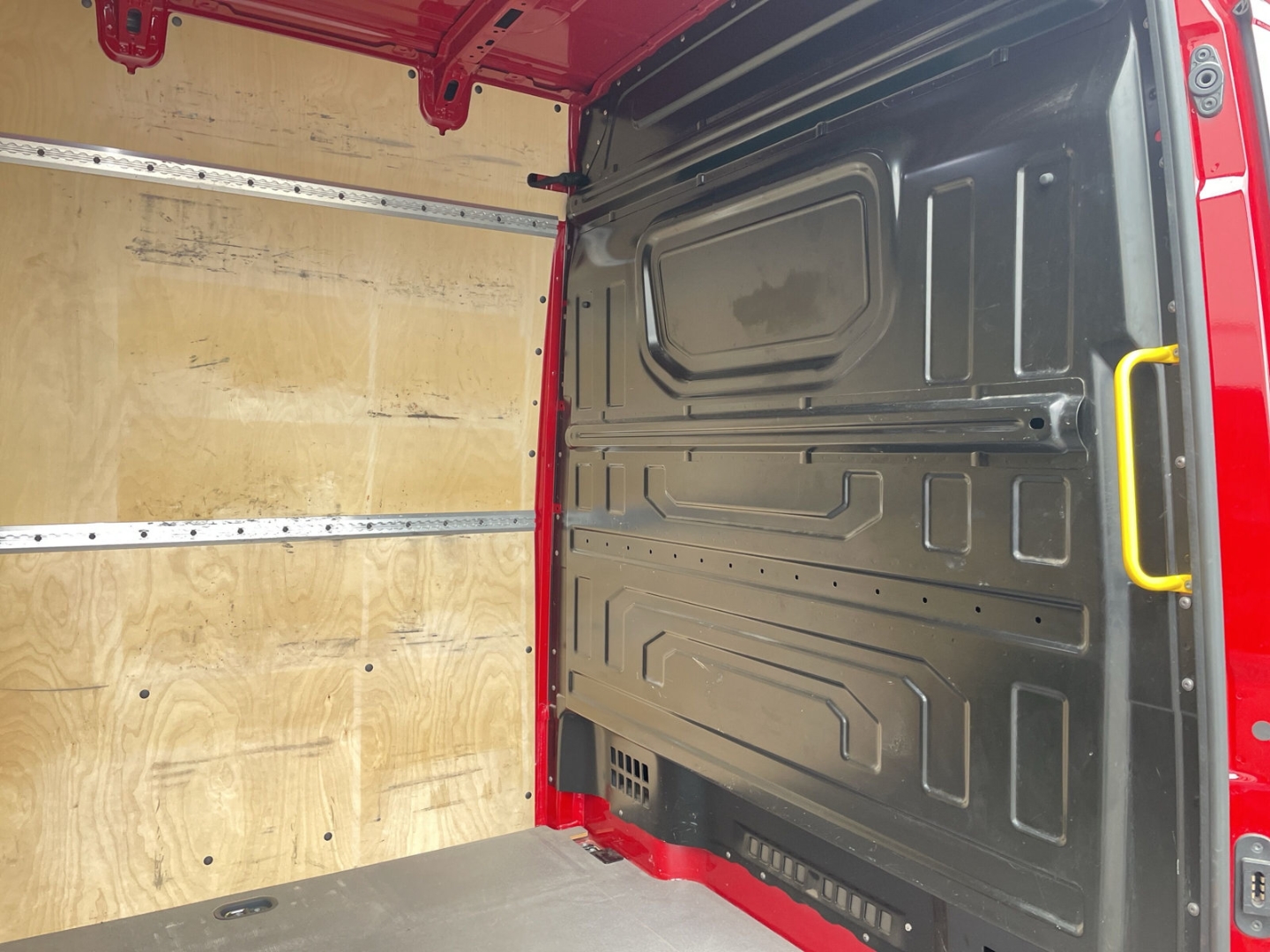 Crafter Kasten 35 2.0 TDI L2H2 EcoProfi AHK/Navi/PDC/Kamera/App-Connect