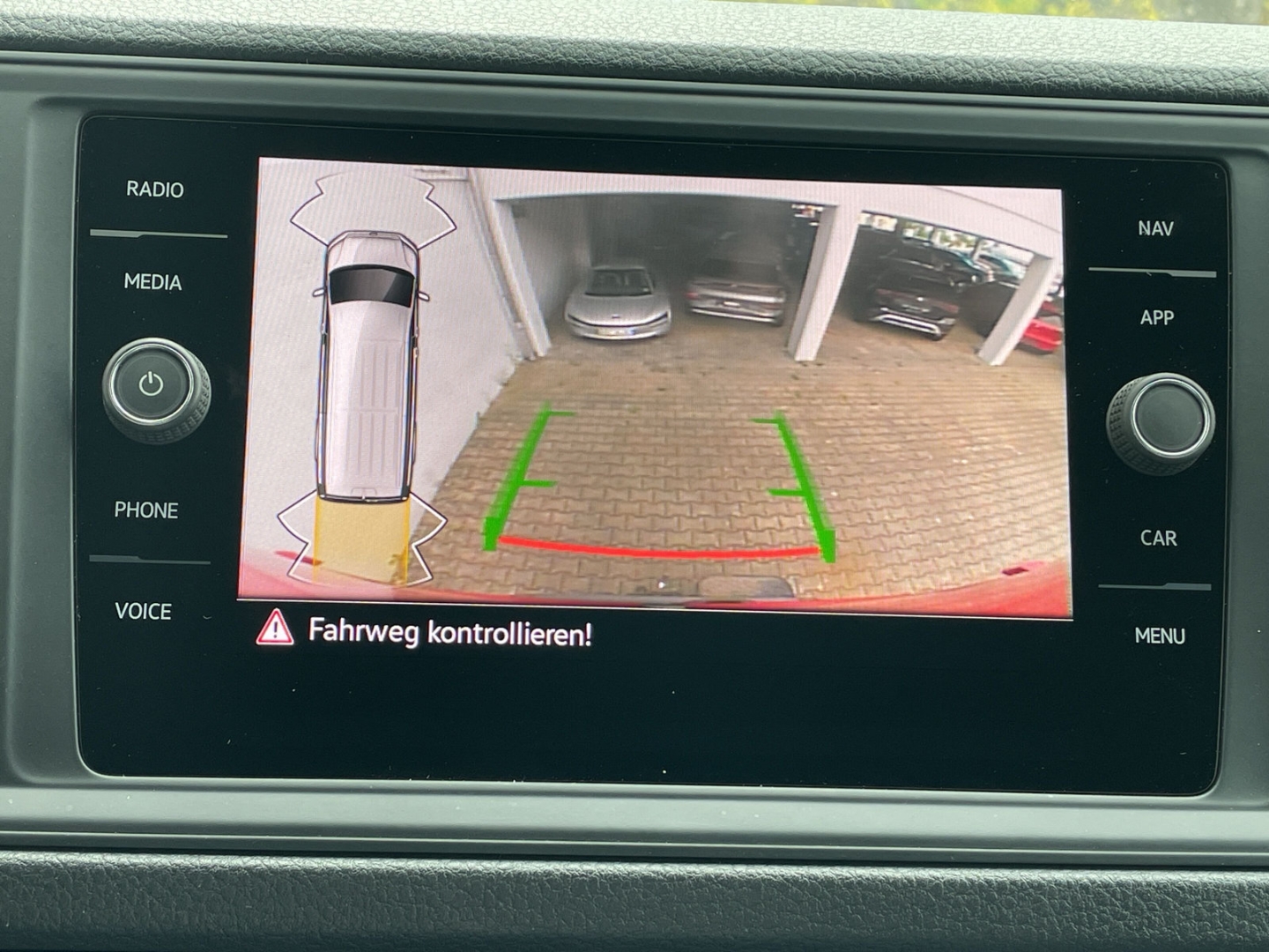Crafter Kasten 35 2.0 TDI L2H2 EcoProfi AHK/Navi/PDC/Kamera/App-Connect