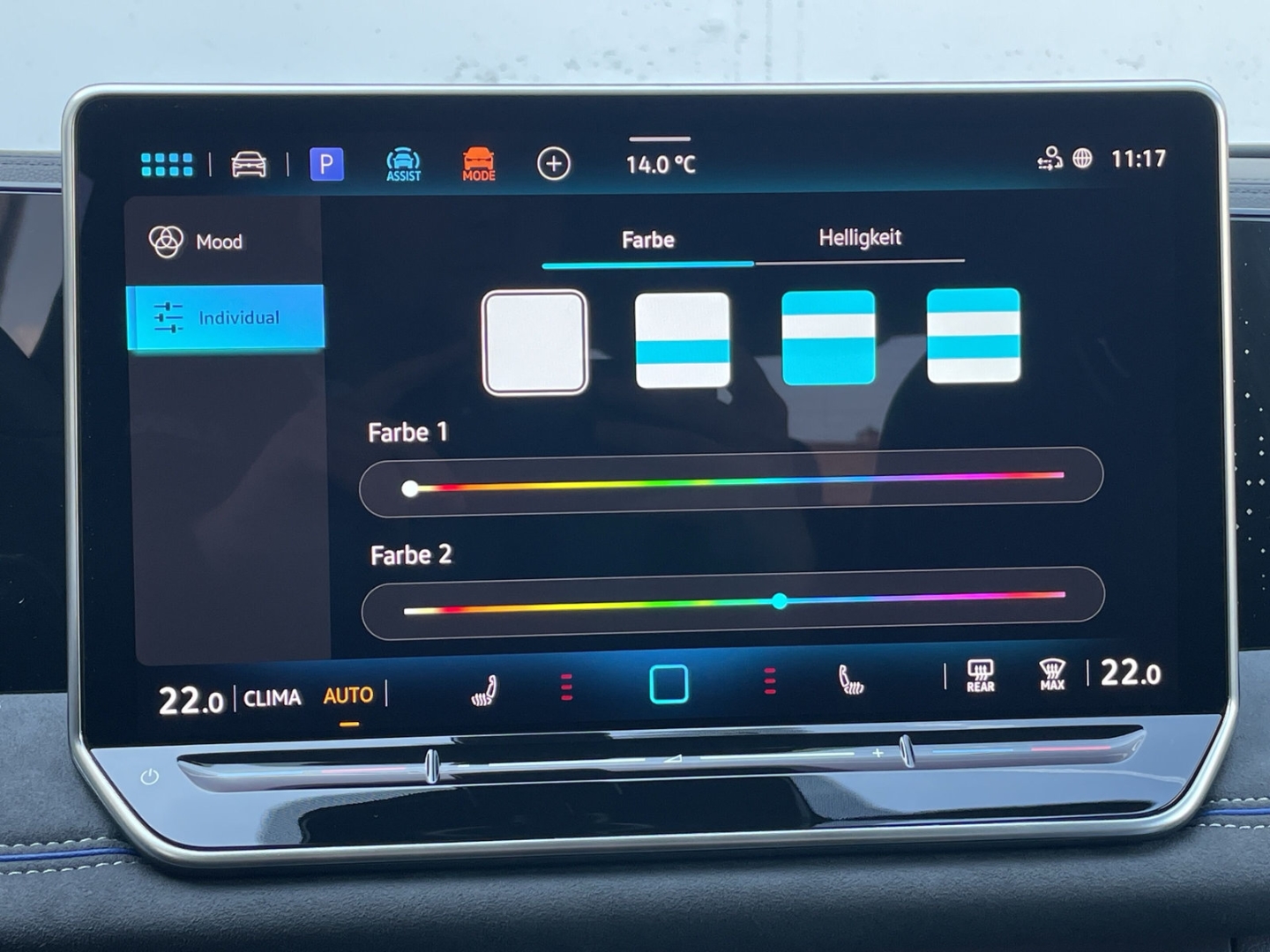 Tiguan R-Line 1.5 TSI DSG Black Style AHK/App-Connect/360°Kamera/Navi/ACC