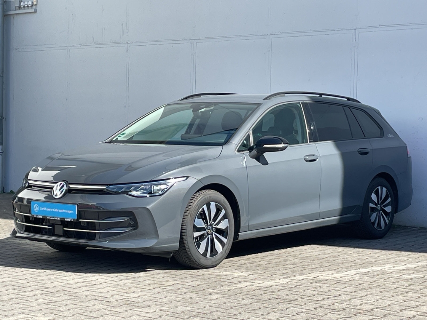 Golf Variant VIII 2.0TDI DSG Goal AHK/360°Kamera/ACC/Matrix/App-Connect/Navi/