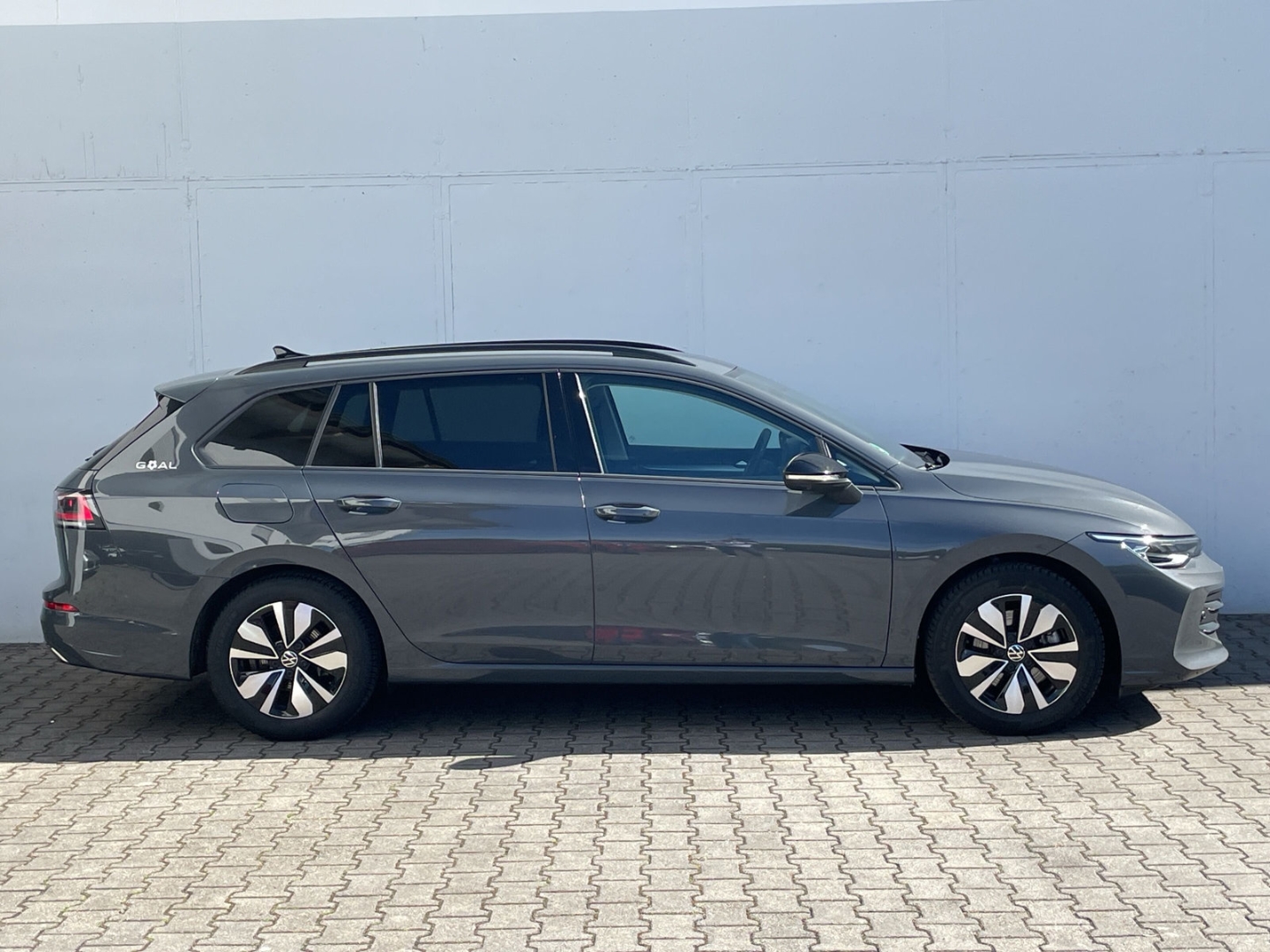 Golf Variant VIII 2.0TDI DSG Goal AHK/360°Kamera/ACC/Matrix/App-Connect/Navi/
