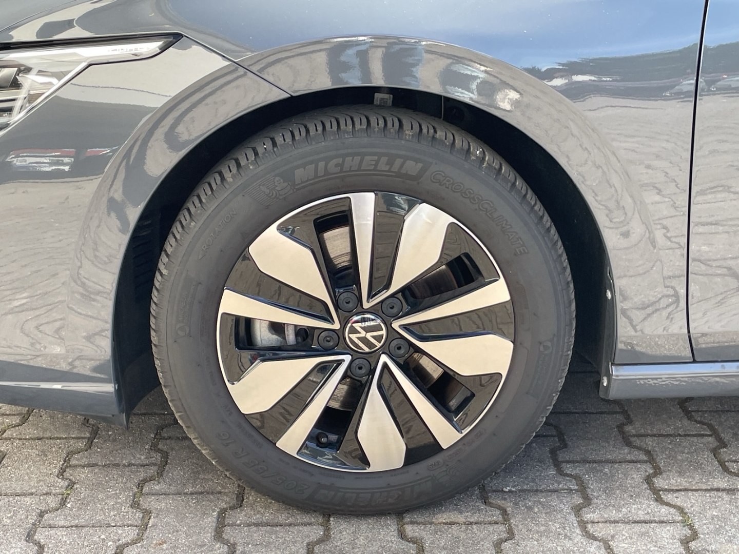 Golf Variant VIII 2.0TDI DSG Goal AHK/360°Kamera/ACC/Matrix/App-Connect/Navi/