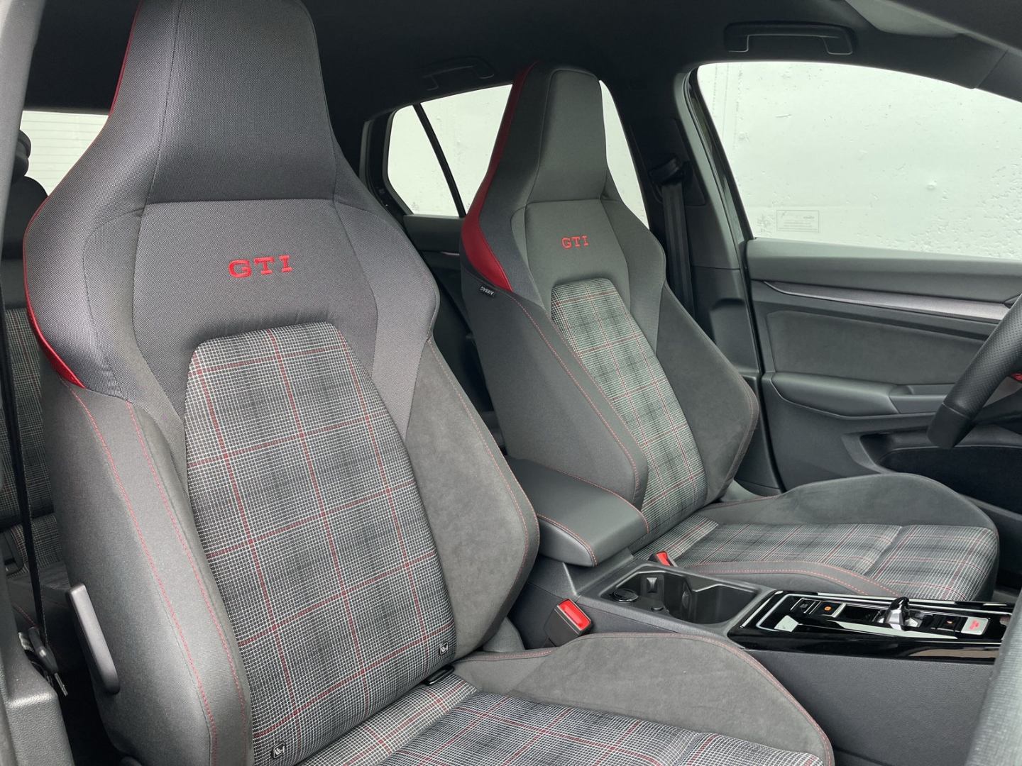 Golf GTI VIII 2.0TSI DSG Black Style Kamera/Navi/LED-Plus/ACC/App-Connect