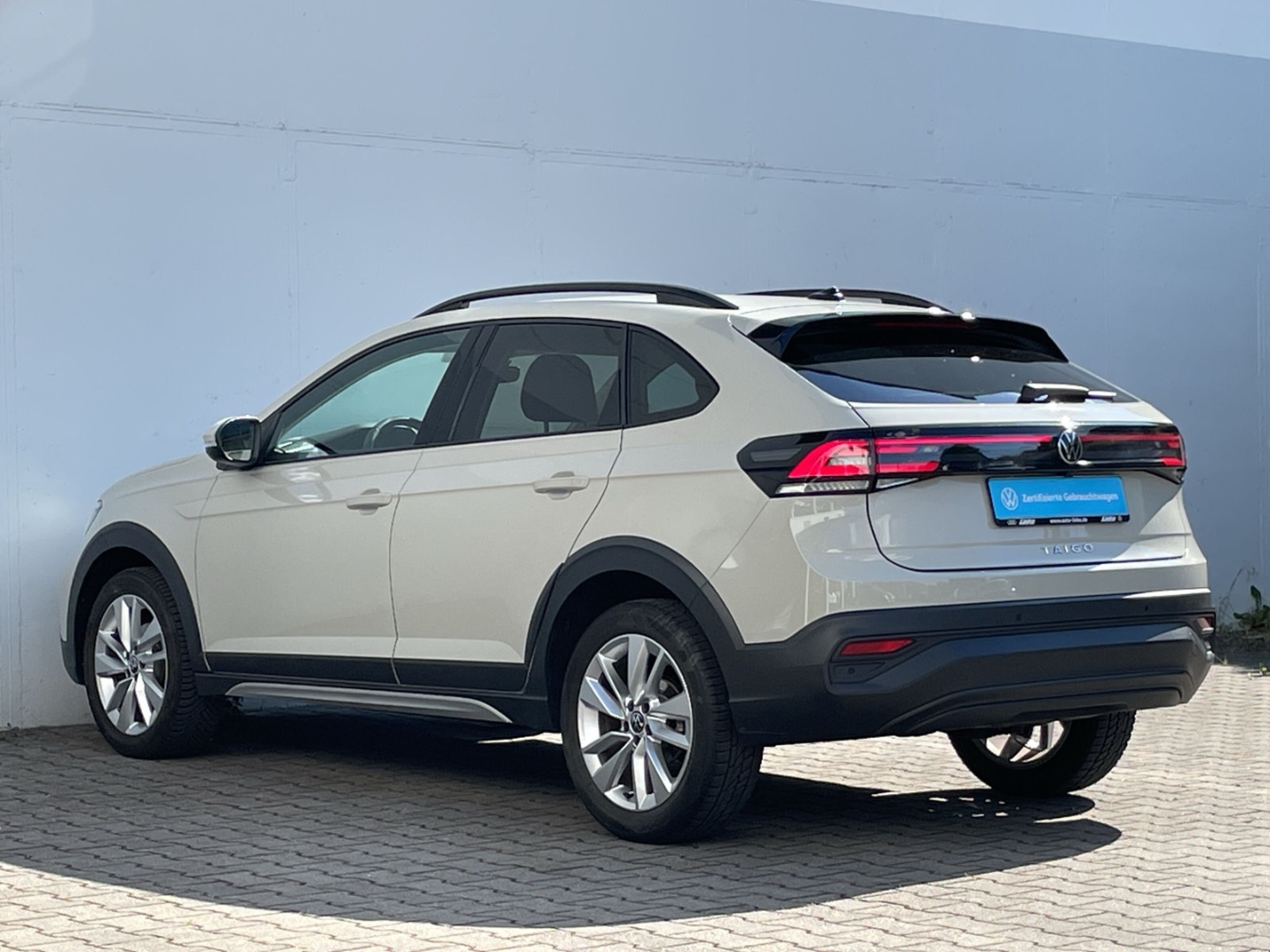 Taigo 1.0 TSI DSG Life Kamera/LED/Sitzhzg/App-Connect/Sitzheizung/PDC/Klima