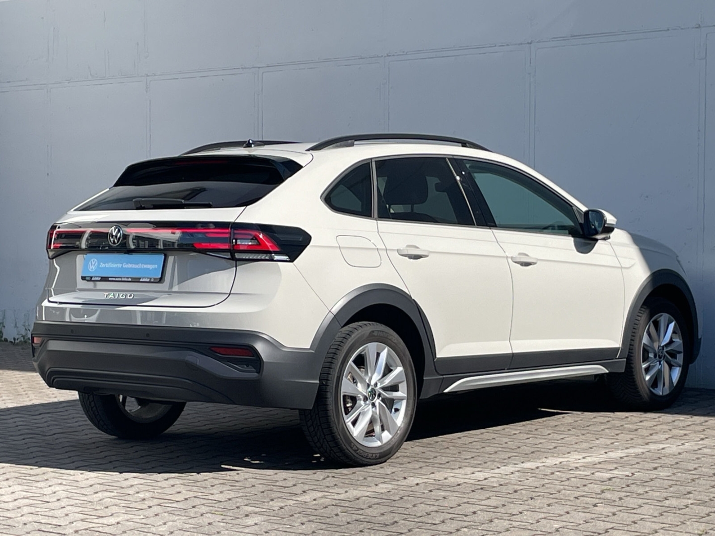 Taigo 1.0 TSI DSG Life Kamera/LED/Sitzhzg/App-Connect/Sitzheizung/PDC/Klima