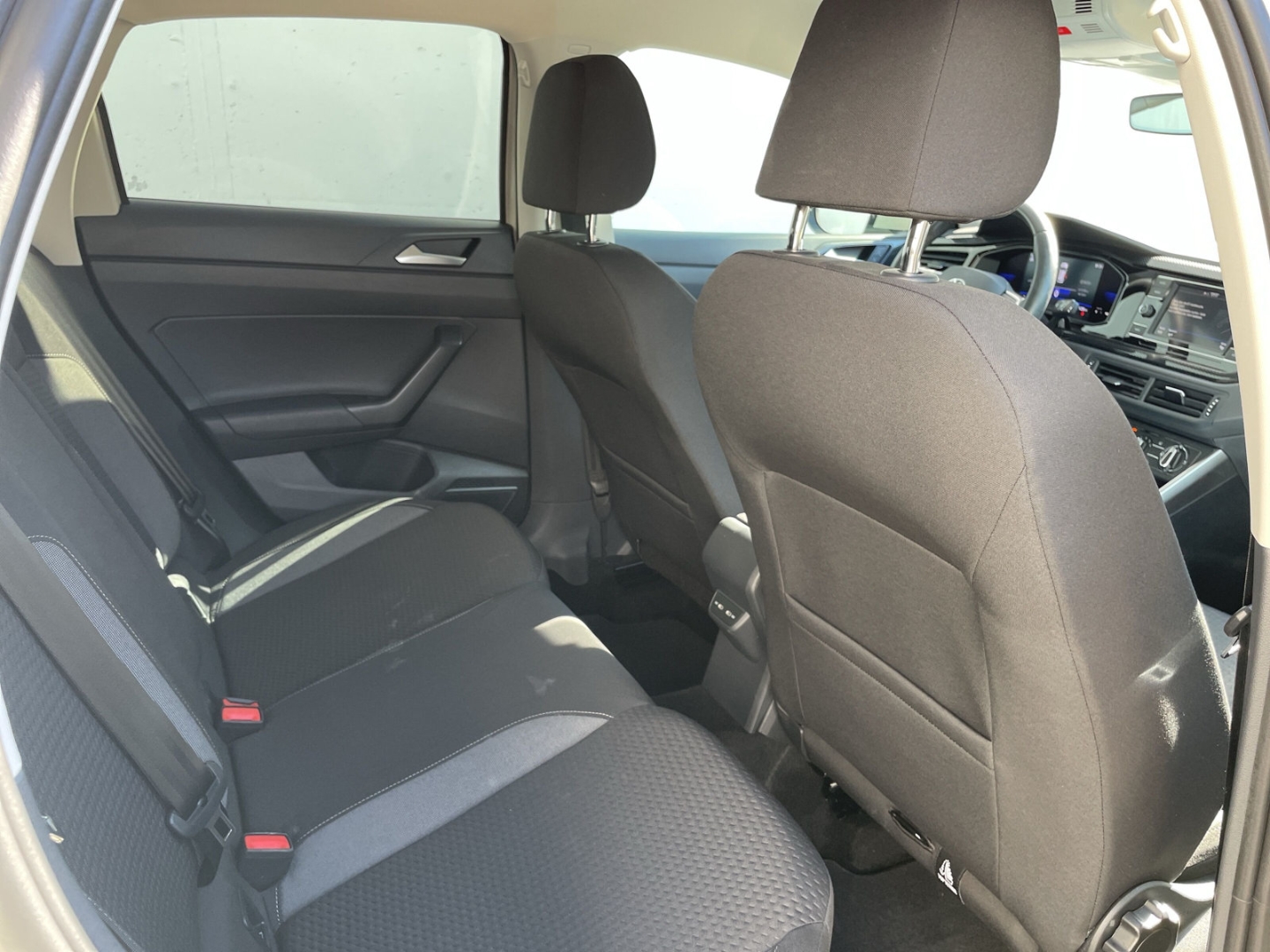 Taigo 1.0 TSI DSG Life Kamera/LED/Sitzhzg/App-Connect/Sitzheizung/PDC/Klima
