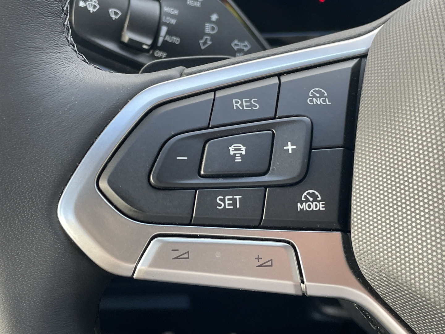 Tiguan 2.0 TDI Goal AHK/Keyless/360°Kamera/Navi/LED Plus/App-Connect/ACC/