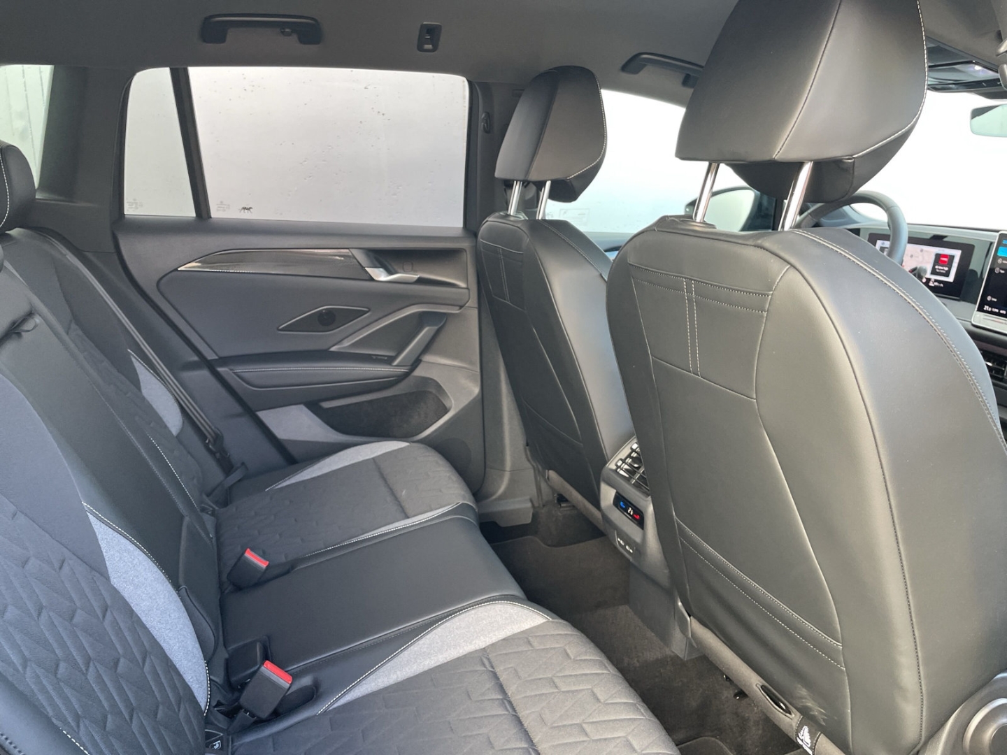 Tiguan 2.0 TDI Goal AHK/Keyless/360°Kamera/Navi/LED Plus/App-Connect/ACC/