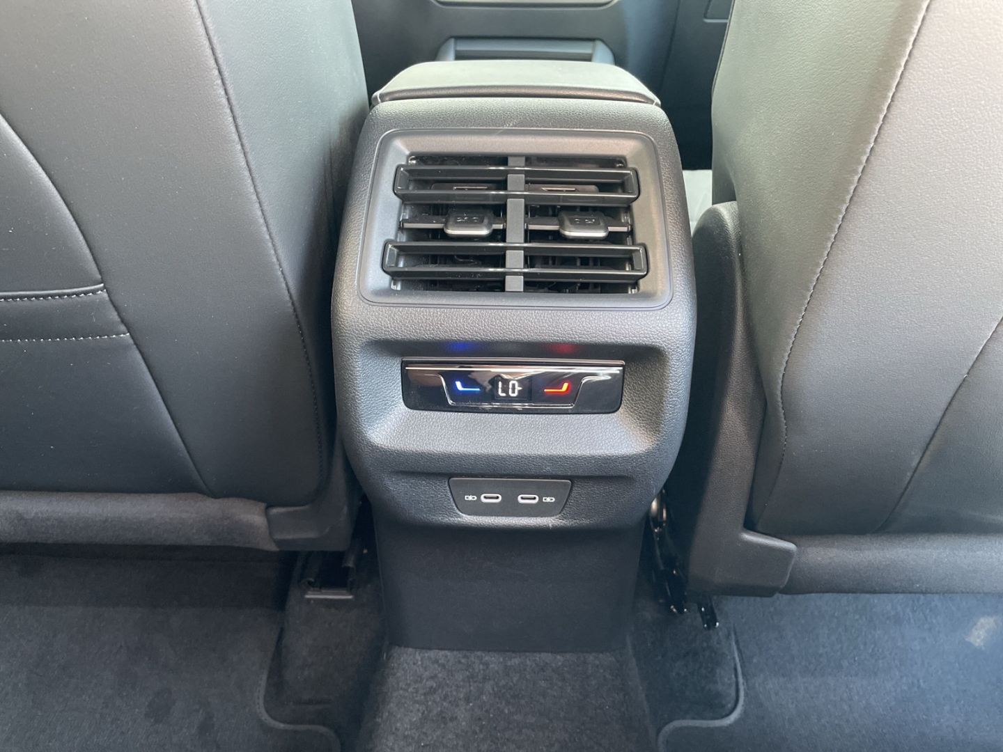 Tiguan 2.0 TDI Goal AHK/Keyless/360°Kamera/Navi/LED Plus/App-Connect/ACC/