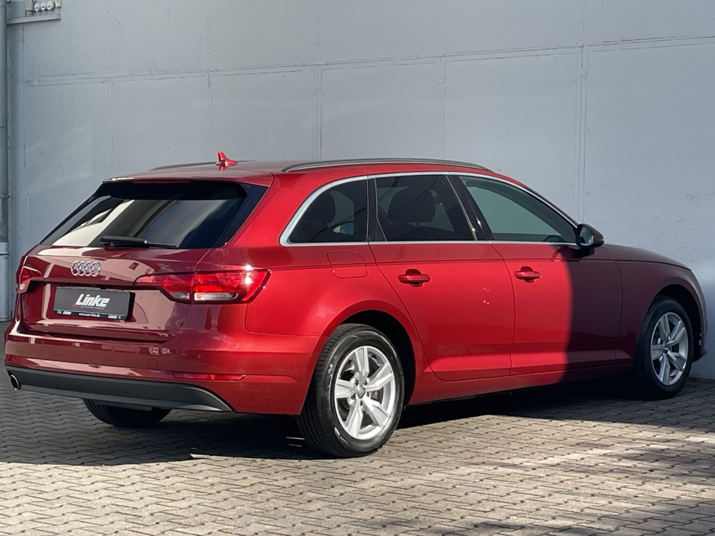 A4 Avant 1.4 TFSI AHK/PDC/el.Heckklappe/GRA/Navi/Sitzhzg/Xenon