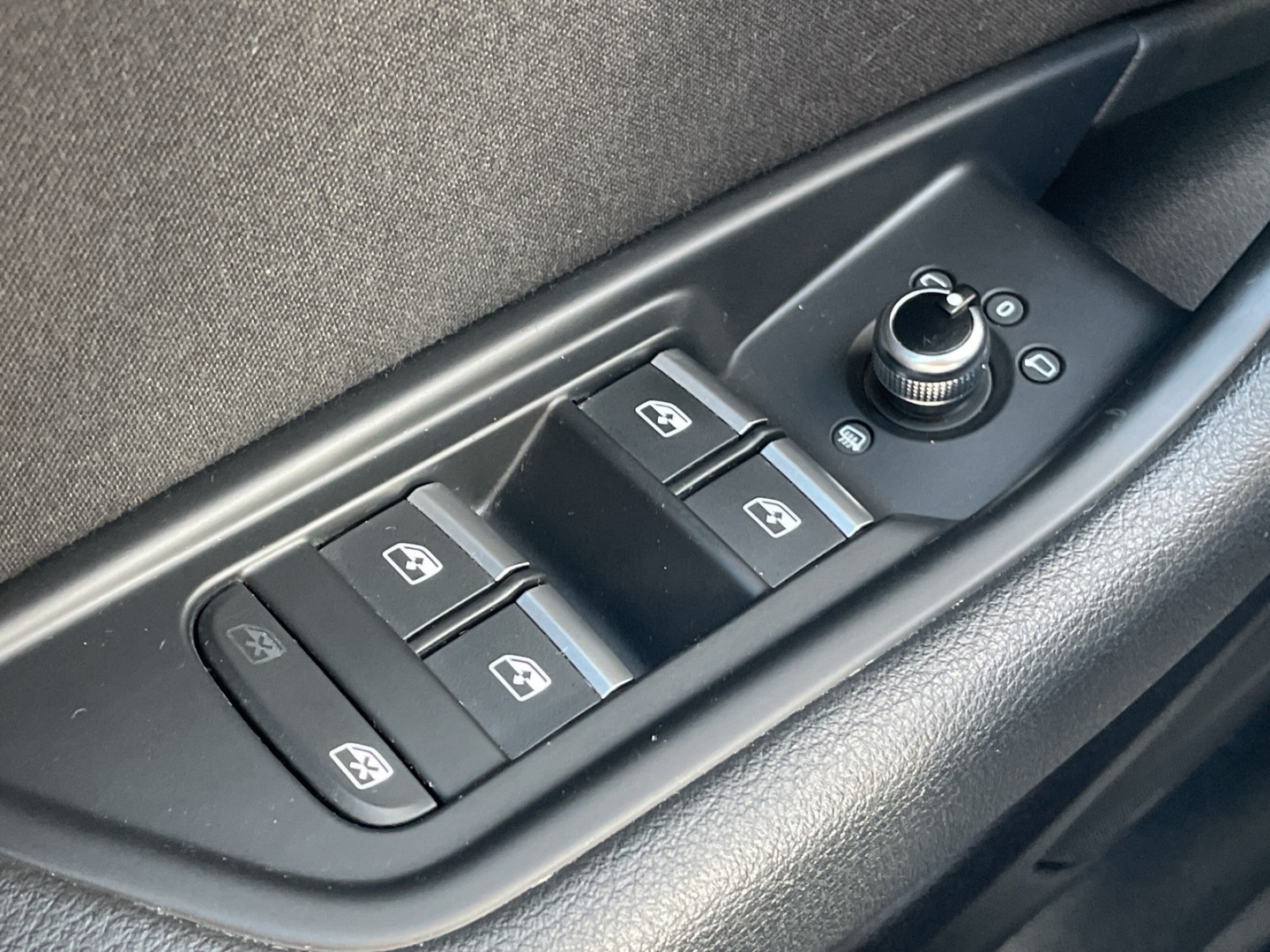 A4 Avant 1.4 TFSI AHK/PDC/el.Heckklappe/GRA/Navi/Sitzhzg/Xenon