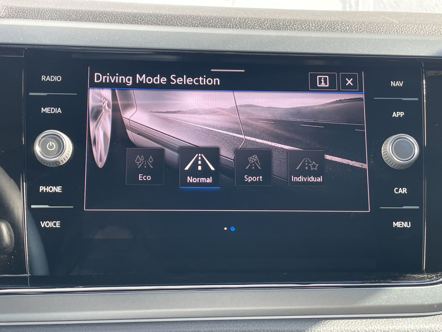 Polo 1.0 TSI DSG R-Line Kamera/Navi/App-Connect/IQ.Light