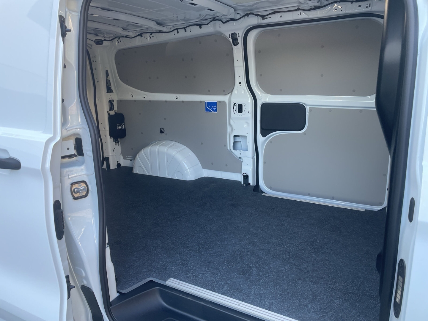 T7 Transporter LR LED/Kamera/PDC/GRA/Wärmepumpe/AHK Vorbereitung