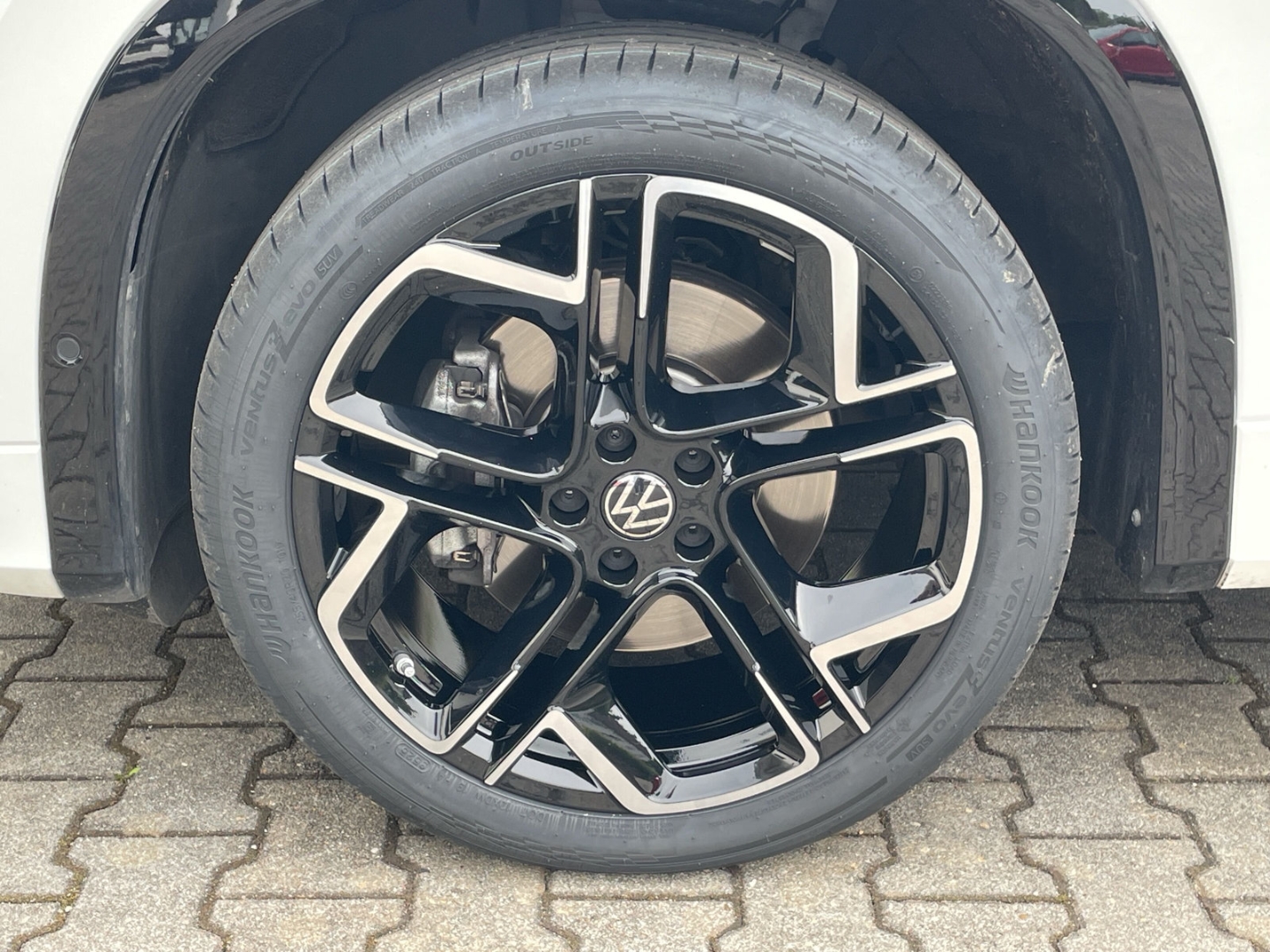 Tayron 2.0 TDI DSG R-Line 4Motion Pano/AHK/Keyless/360Kamera/HUD/H&K/Keyless/el.Heckklappe
