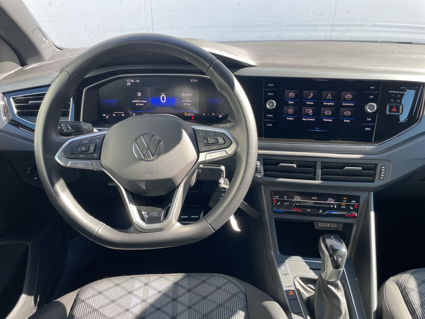 Polo 1.0 TSI DSG R-Line Matrix/beats/ACC/App-Con/Sportfahrwerk