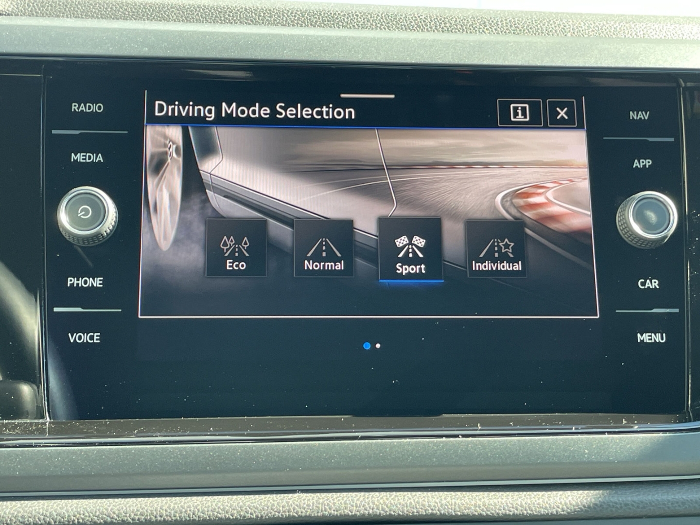 Polo 1.0 TSI DSG R-Line Matrix/beats/ACC/App-Con/Sportfahrwerk