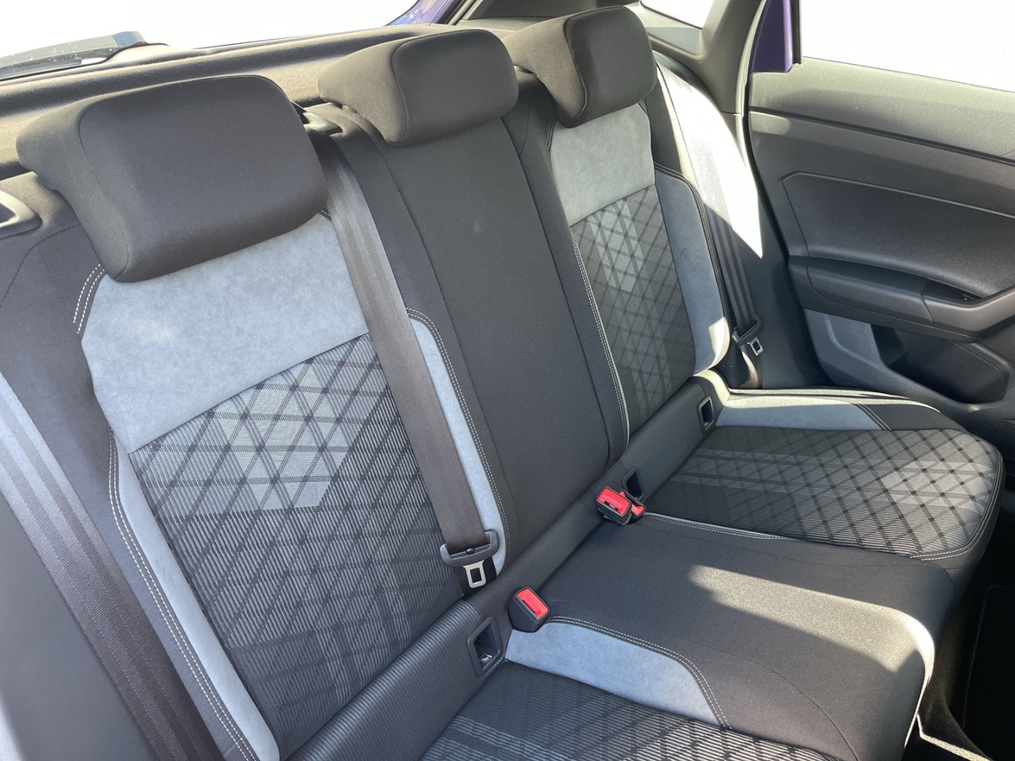 Polo 1.0 TSI DSG R-Line Matrix/beats/ACC/App-Con/Sportfahrwerk
