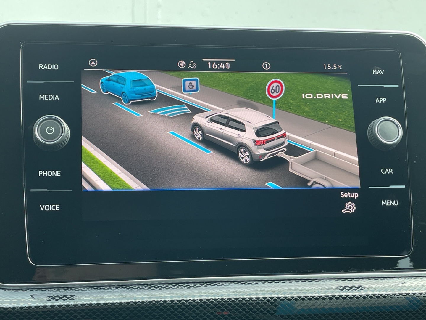 T-Cross 1.5 TSI DSG R-Line AHK/Kamera/Navi/App-Connect/ACC/Travelassist