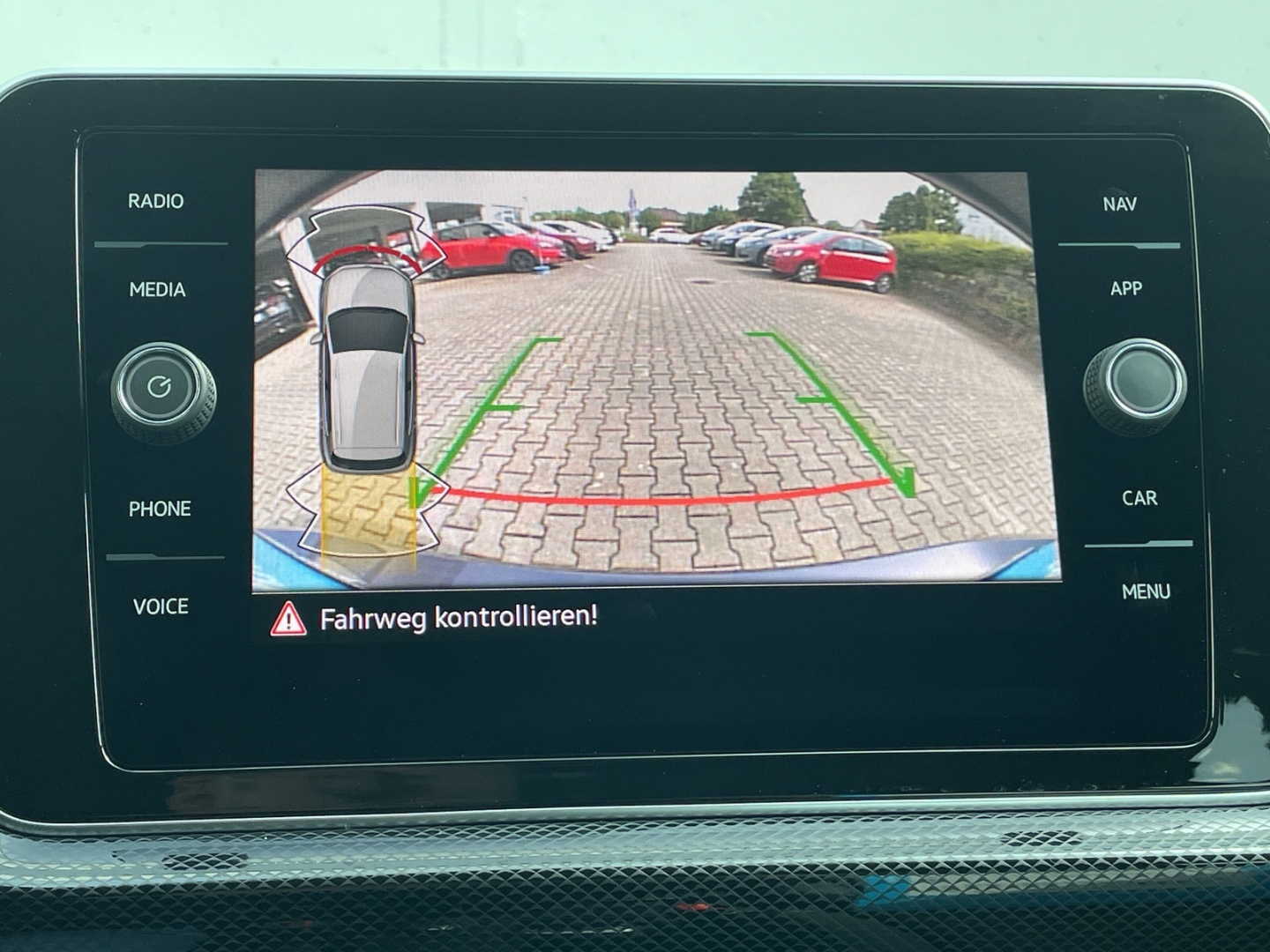 T-Cross 1.5 TSI DSG R-Line AHK/Kamera/Navi/App-Connect/ACC/Travelassist