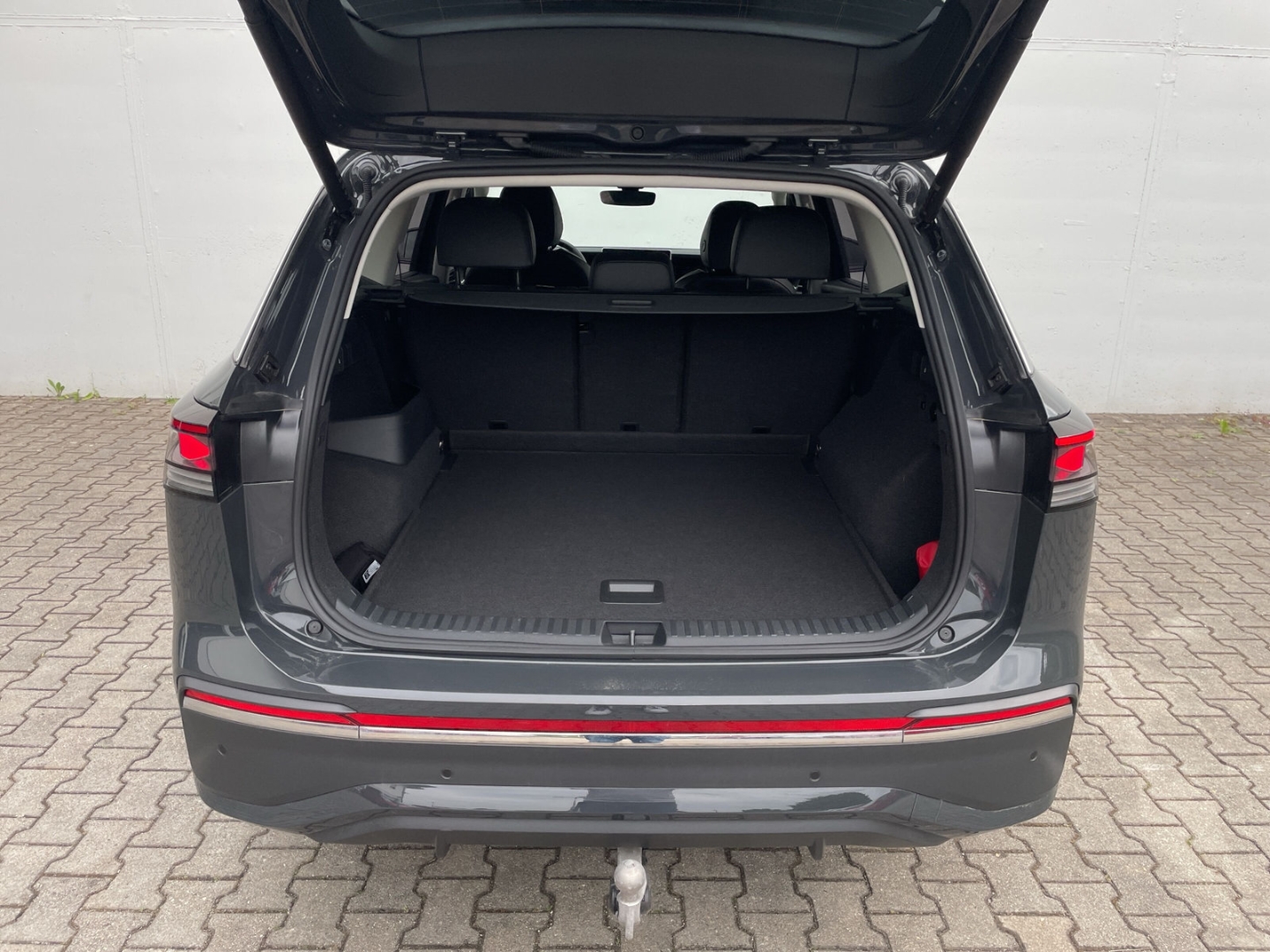 Tayron 2.0 TDI DSG Elegance AHK/Navi/Keyless/CAM