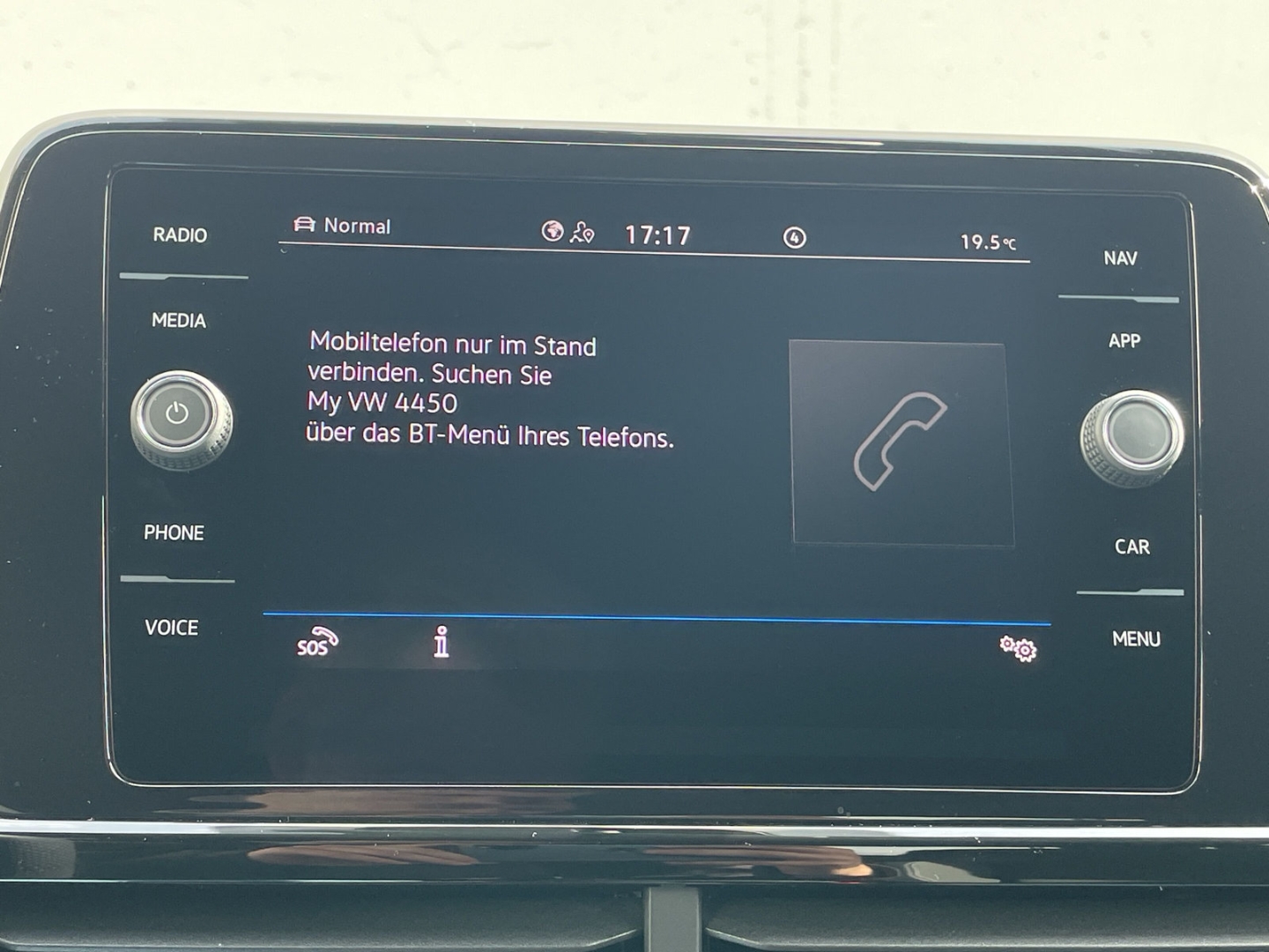 T-Roc 1.5TSI DSG R-Line AHK/Kamera/Matrix/Keyless/App-Con/ACC/Navi/el.Heckklappe