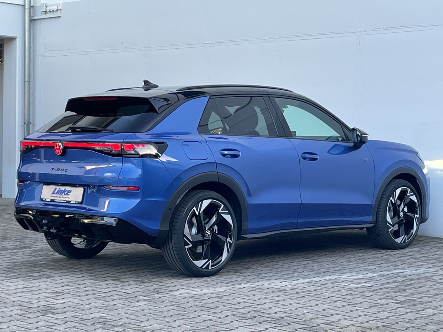 T-Roc R-Line 1.5 eTSI IQ.LIGHT/HUD/AHK/Pano/H&K 360°Kamera/App-Connect