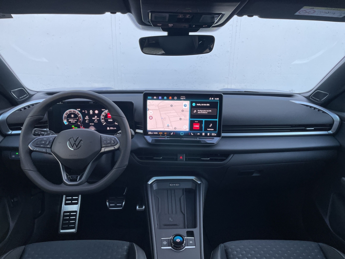T-Roc R-Line 1.5 eTSI IQ.LIGHT/HUD/AHK/Pano/H&K 360°Kamera/App-Connect