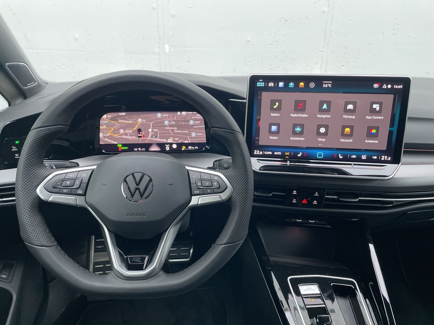 Golf Variant VIII R-Line 1.5 eTSI DSG AHK/Pano/HUD/H&K/ACC/Kamera