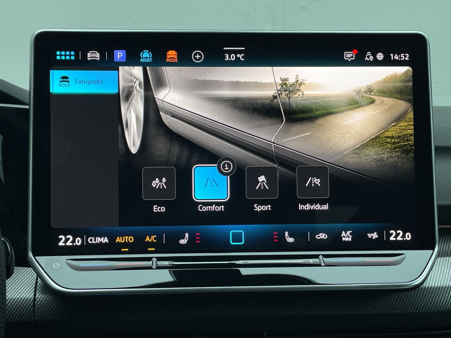 Golf Variant VIII R-Line 1.5 eTSI DSG AHK/Pano/HUD/H&K/ACC/Kamera
