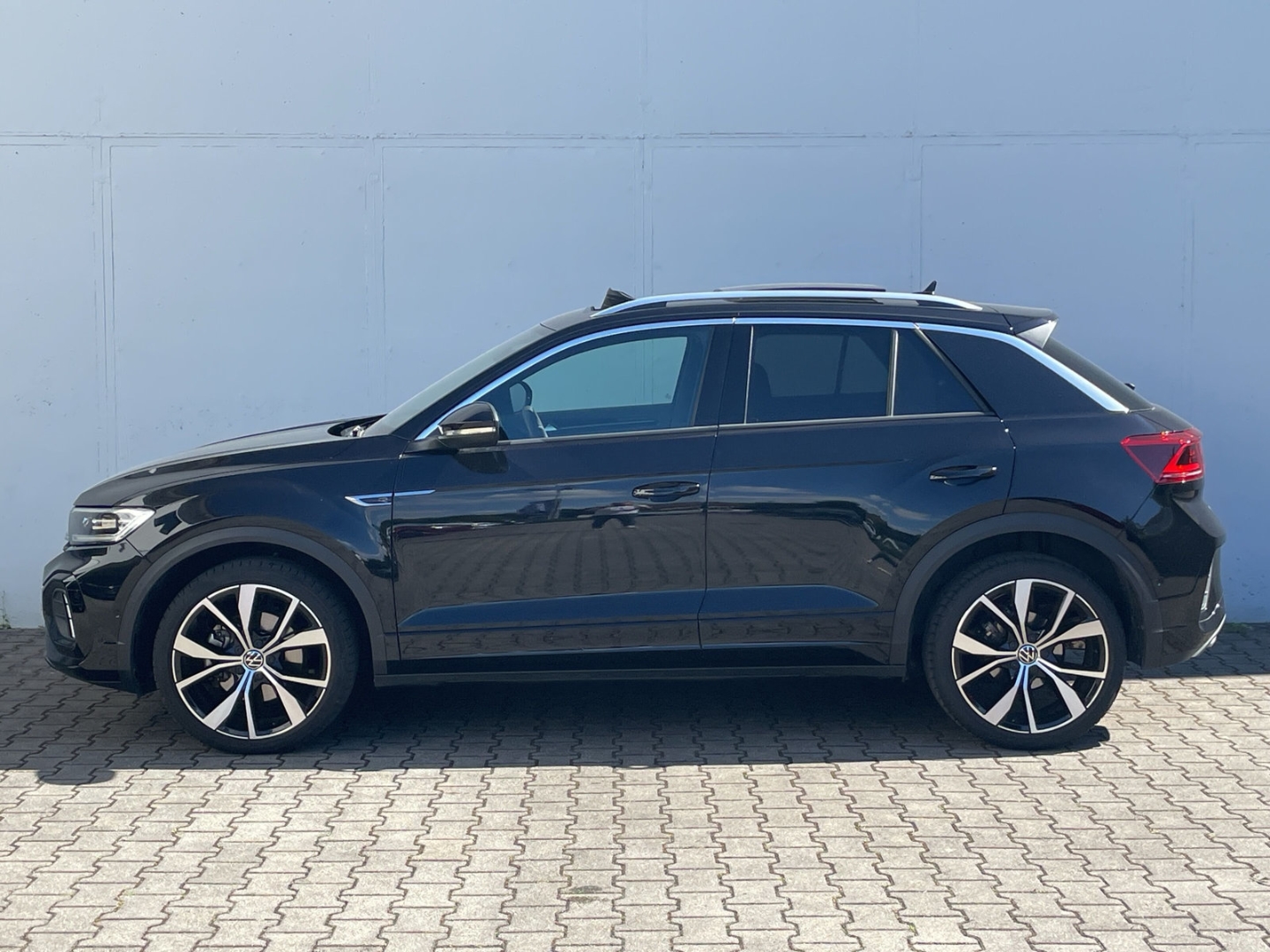 T-Roc 1.5 TSI DSG R-Line Pano/Kamera/IQ.LIGHT/ACC/Navi/App-Connect