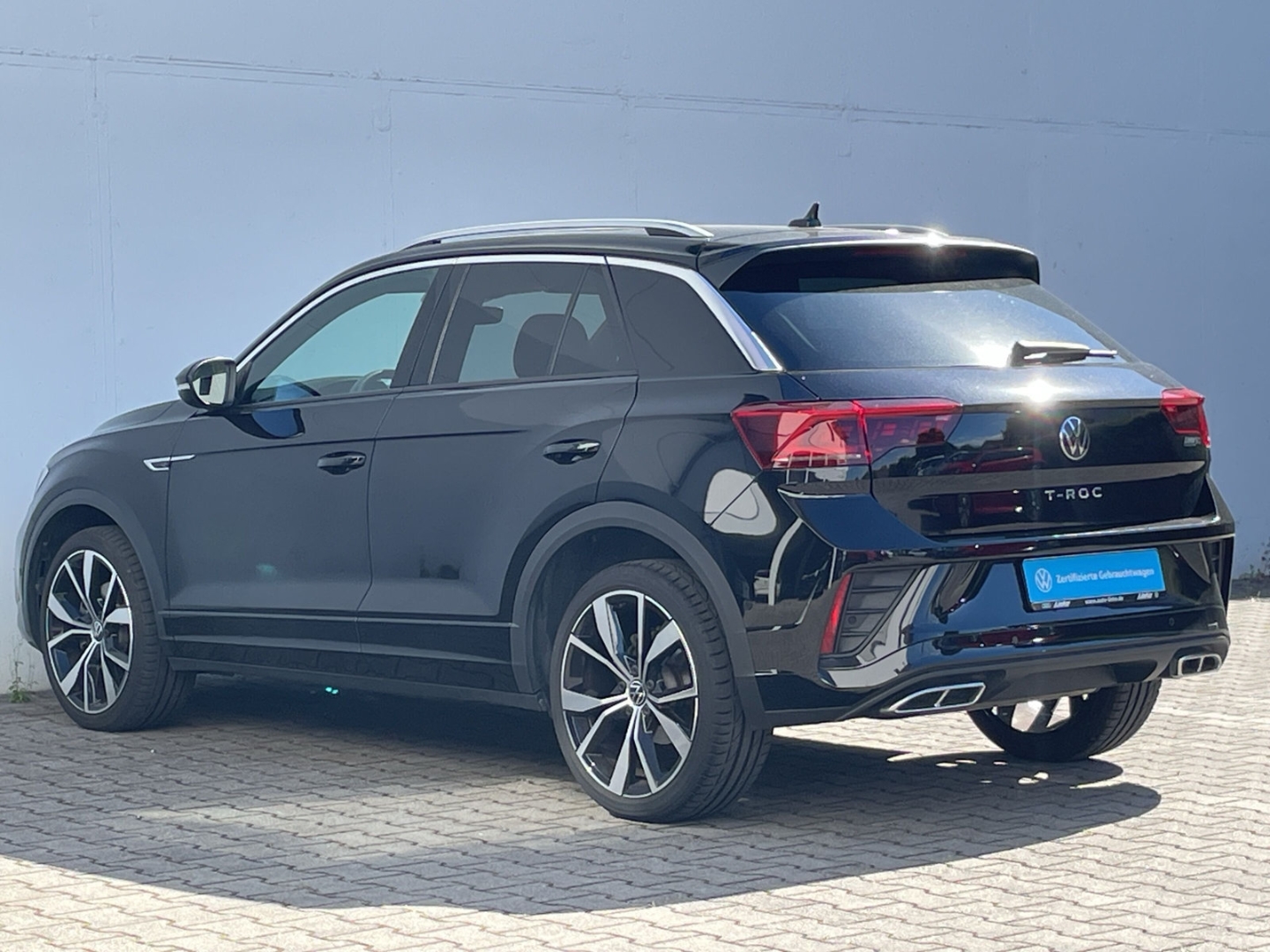 T-Roc 1.5 TSI DSG R-Line Pano/Kamera/IQ.LIGHT/ACC/Navi/App-Connect