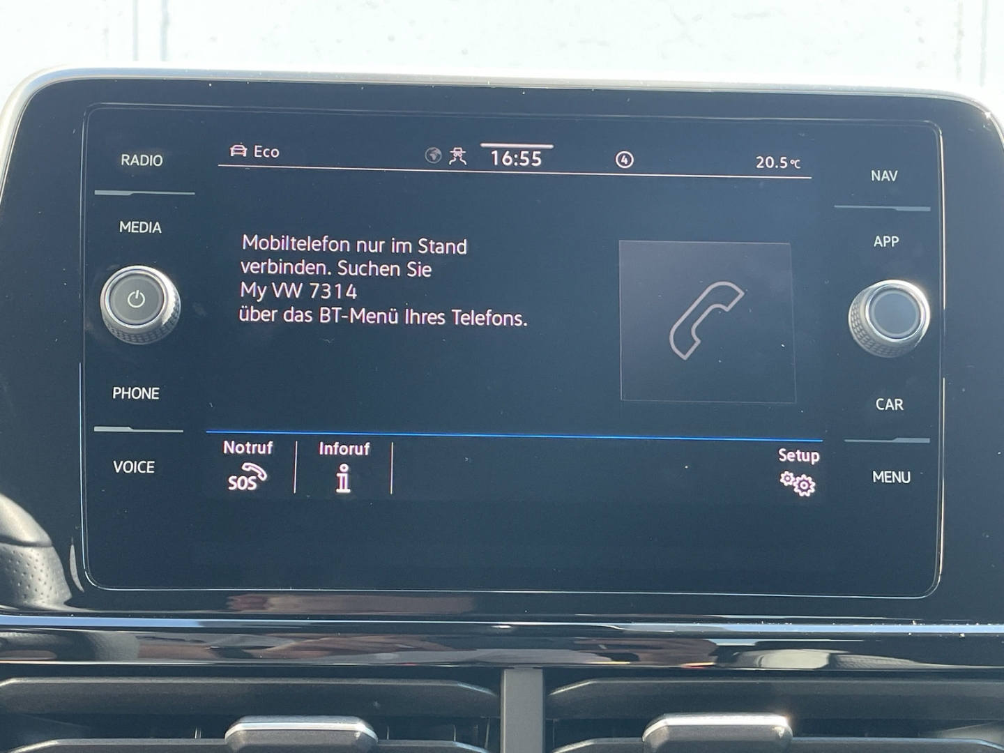 T-Roc 1.5 TSI DSG R-Line Pano/Kamera/IQ.LIGHT/ACC/Navi/App-Connect