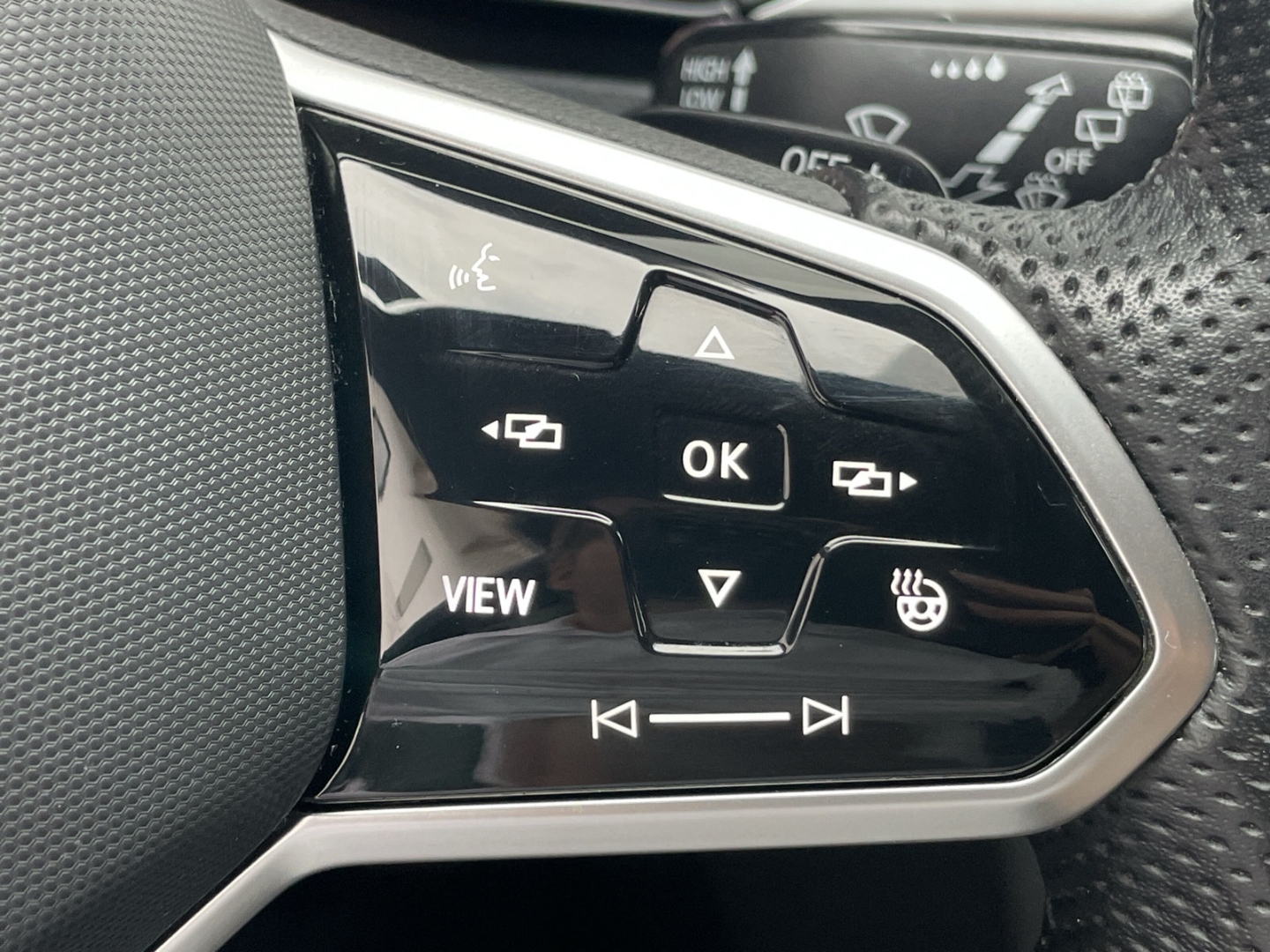 Arteon SB 1.4 TSI eHybrid R-Line AHK/Pano/DCC/Matrix/Kamera/Keyless/el.Heckklappe