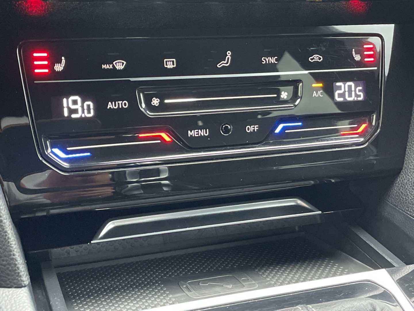 Arteon SB 1.4 TSI eHybrid R-Line AHK/Pano/DCC/Matrix/Kamera/Keyless/el.Heckklappe