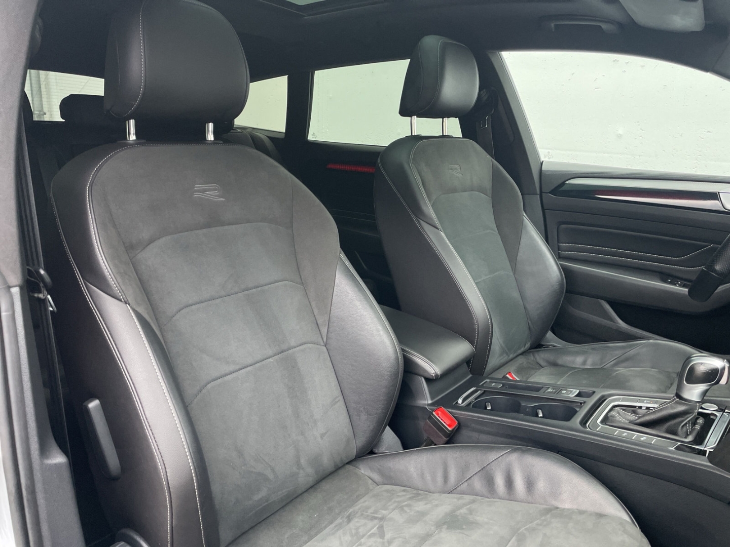 Arteon SB 1.4 TSI eHybrid R-Line AHK/Pano/DCC/Matrix/Kamera/Keyless/el.Heckklappe