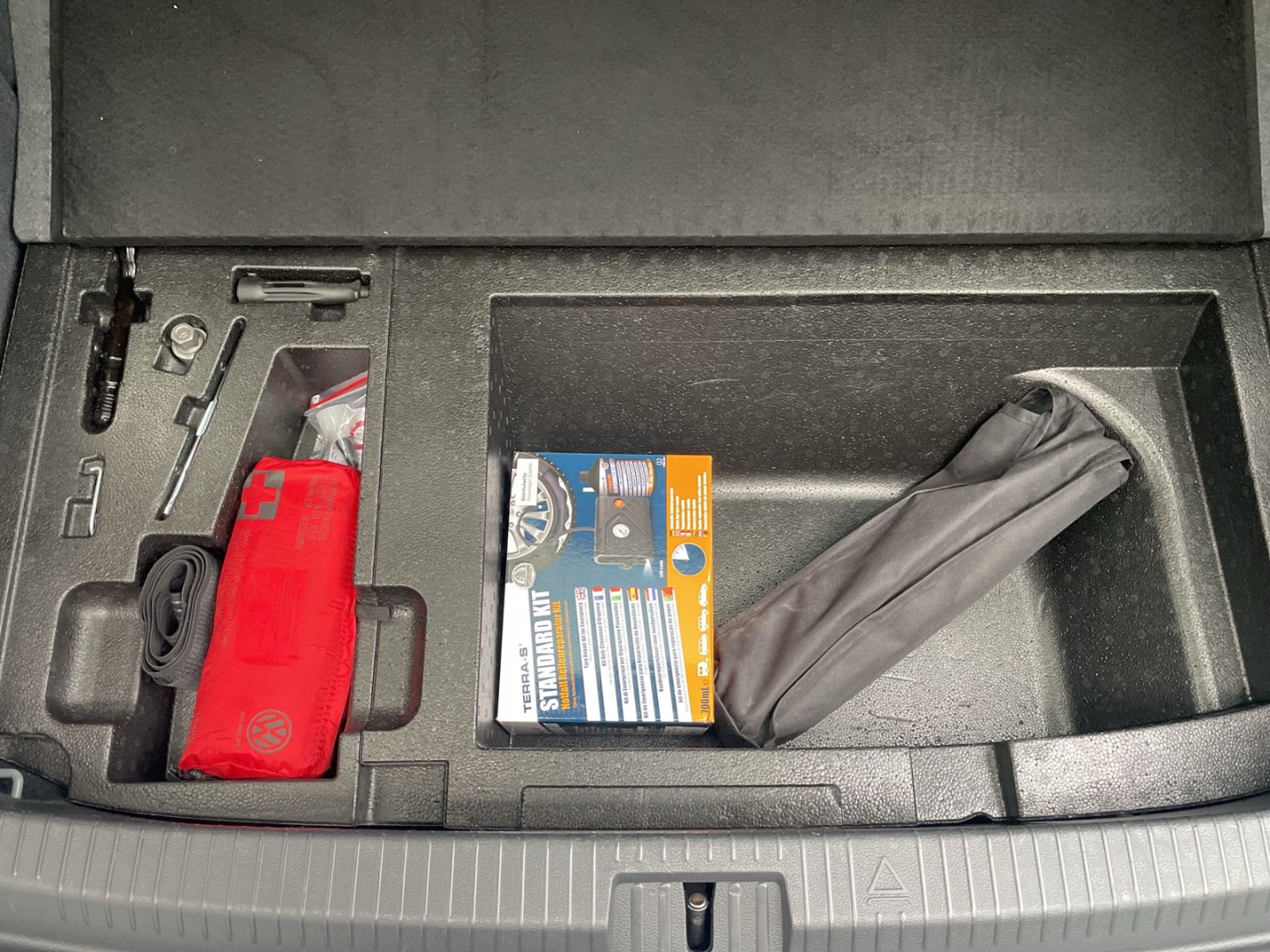 Arteon SB 1.4 TSI eHybrid R-Line AHK/Pano/DCC/Matrix/Kamera/Keyless/el.Heckklappe