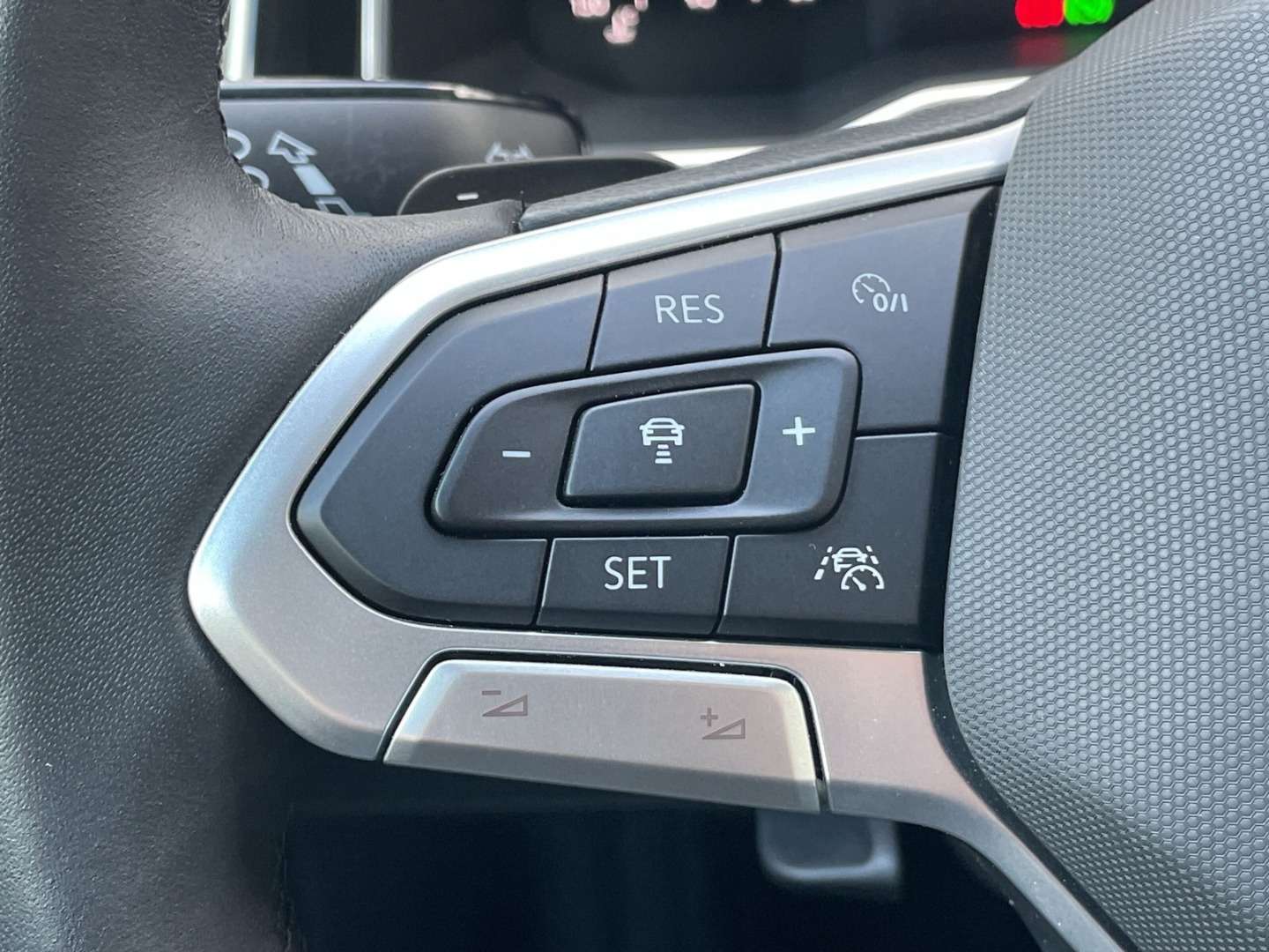 Polo 1.0 TSI DSG Goal IQ.Light/Navi/Kamera/ACC  App-Connect/Sitzhzg