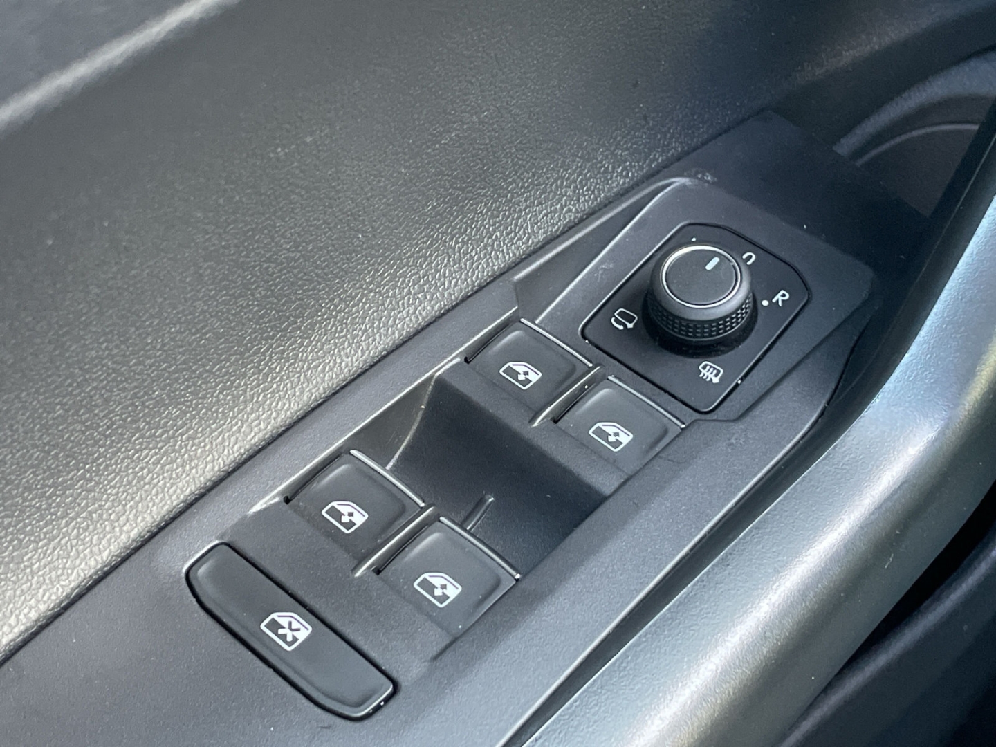 Polo 1.0 TSI DSG Goal Kamera/IQ.Light/Navi/App-Connect/ACC/Sitzhzg