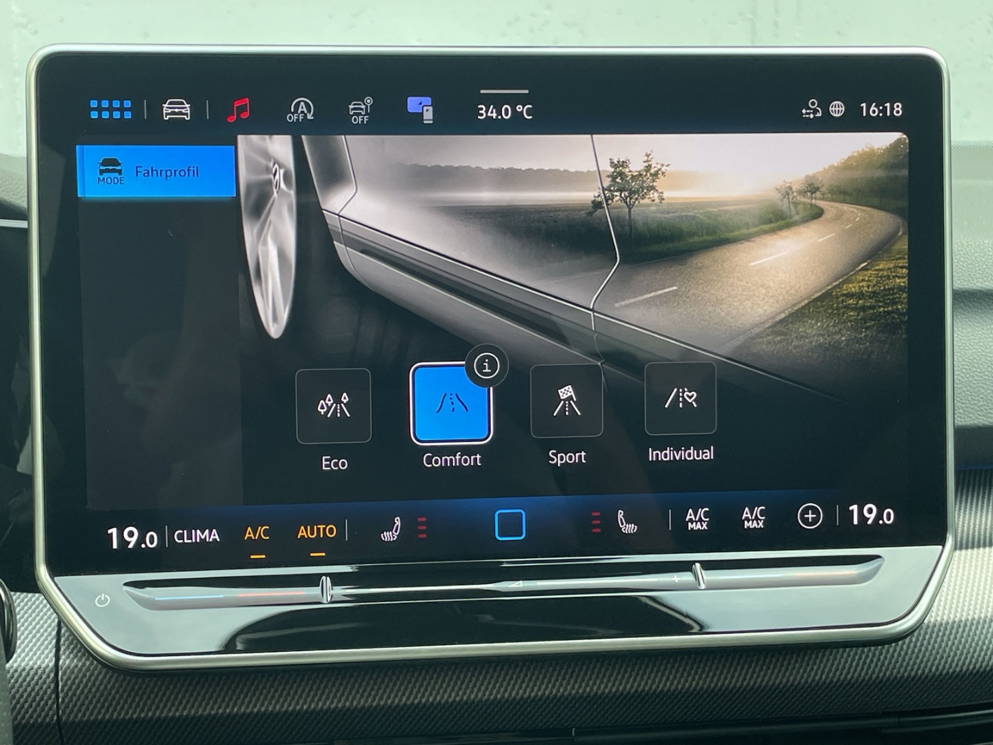 Golf Variant VIII 1.5eTSI DSG R-Line AHK/Standhzg/Navi/ACC/Kamera/Keyless/Matrix