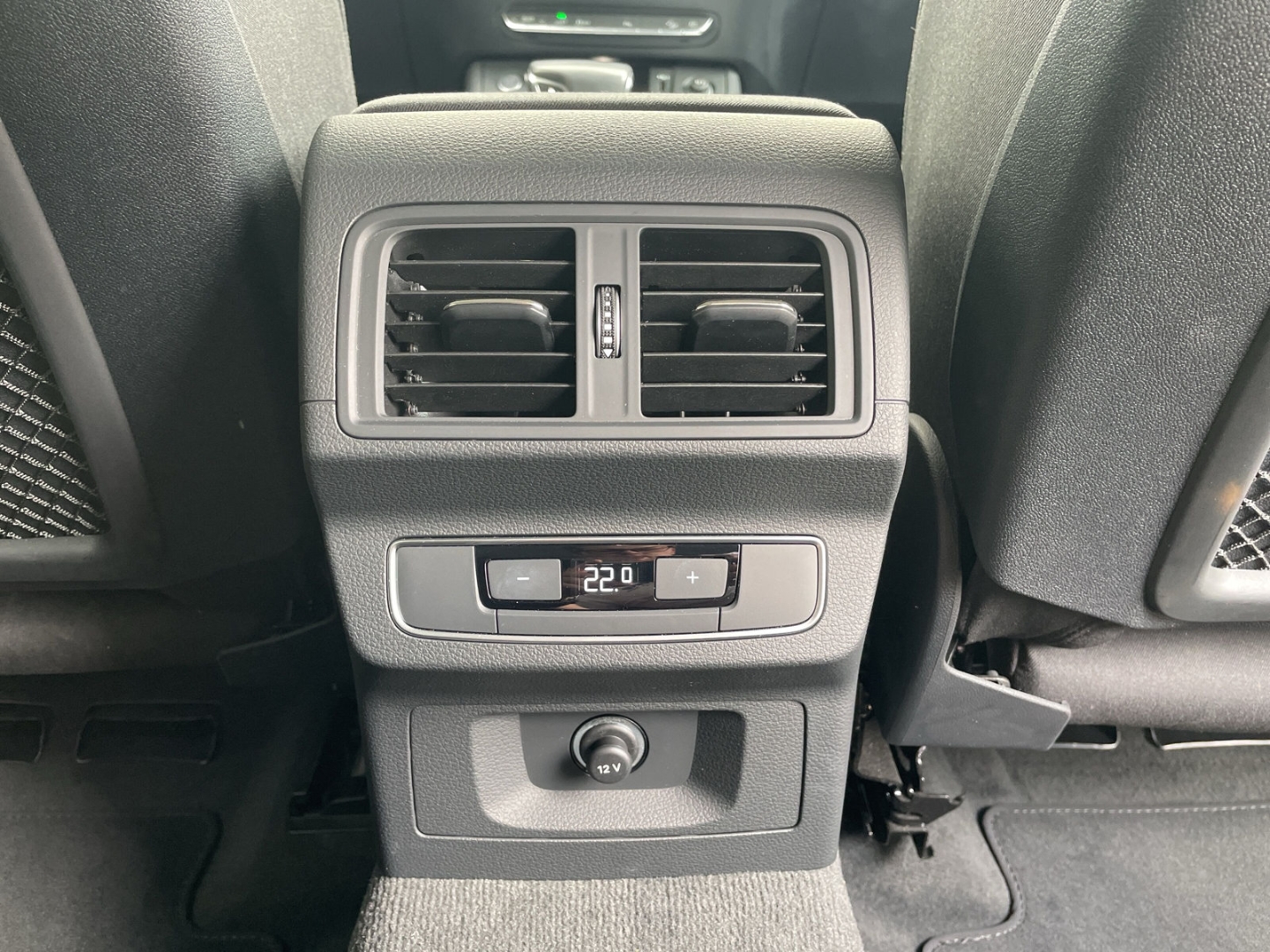 Q5 55TFSIe quattro S line Air/AHK/B&O/HUD/Matrix/Kamera/App-COn./ACC/Navi/el.Heckklappe/