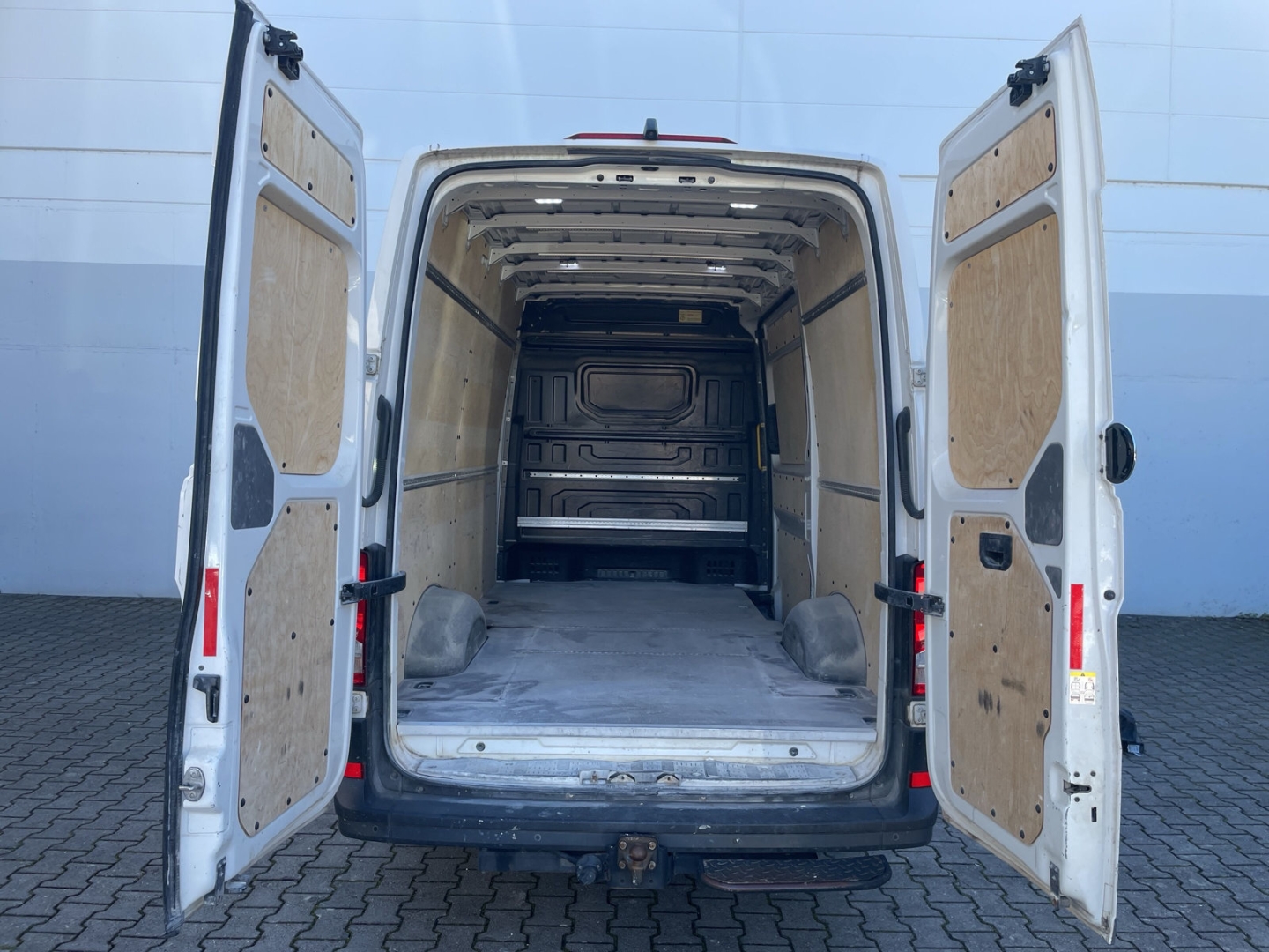 Crafter Kasten 35 2.0 TDI L2H2 AHK/Kamera/Navi/App-Connect/PDC