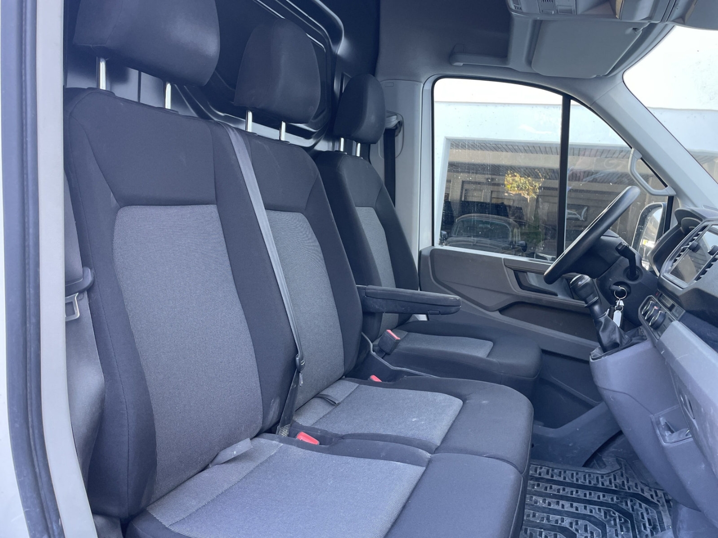 Crafter Kasten 35 2.0 TDI L2H2 AHK/Kamera/Navi/App-Connect/PDC