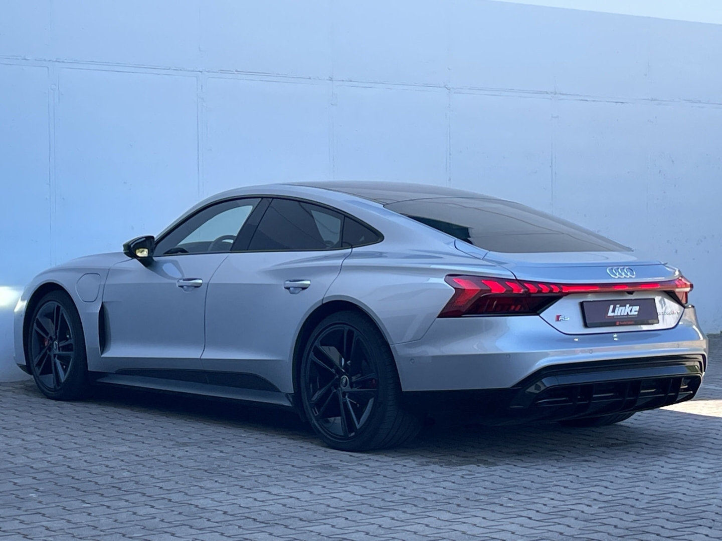 RS e-tron GT quattro AIR/B&O/HUD/Pano/Sitzbelüft/ACC/Matrix/Navi/Carbon/Sitzbelüftung/Wärmepumpe