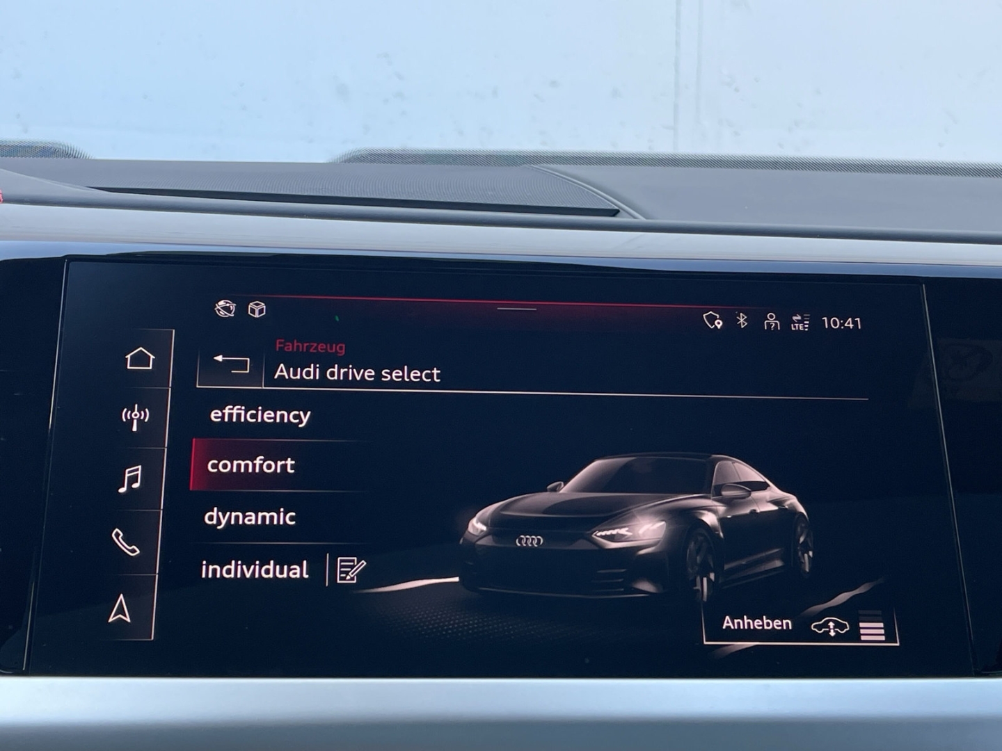RS e-tron GT quattro AIR/B&O/HUD/Pano/Sitzbelüft/ACC/Matrix/Navi/Carbon/Sitzbelüftung/Wärmepumpe