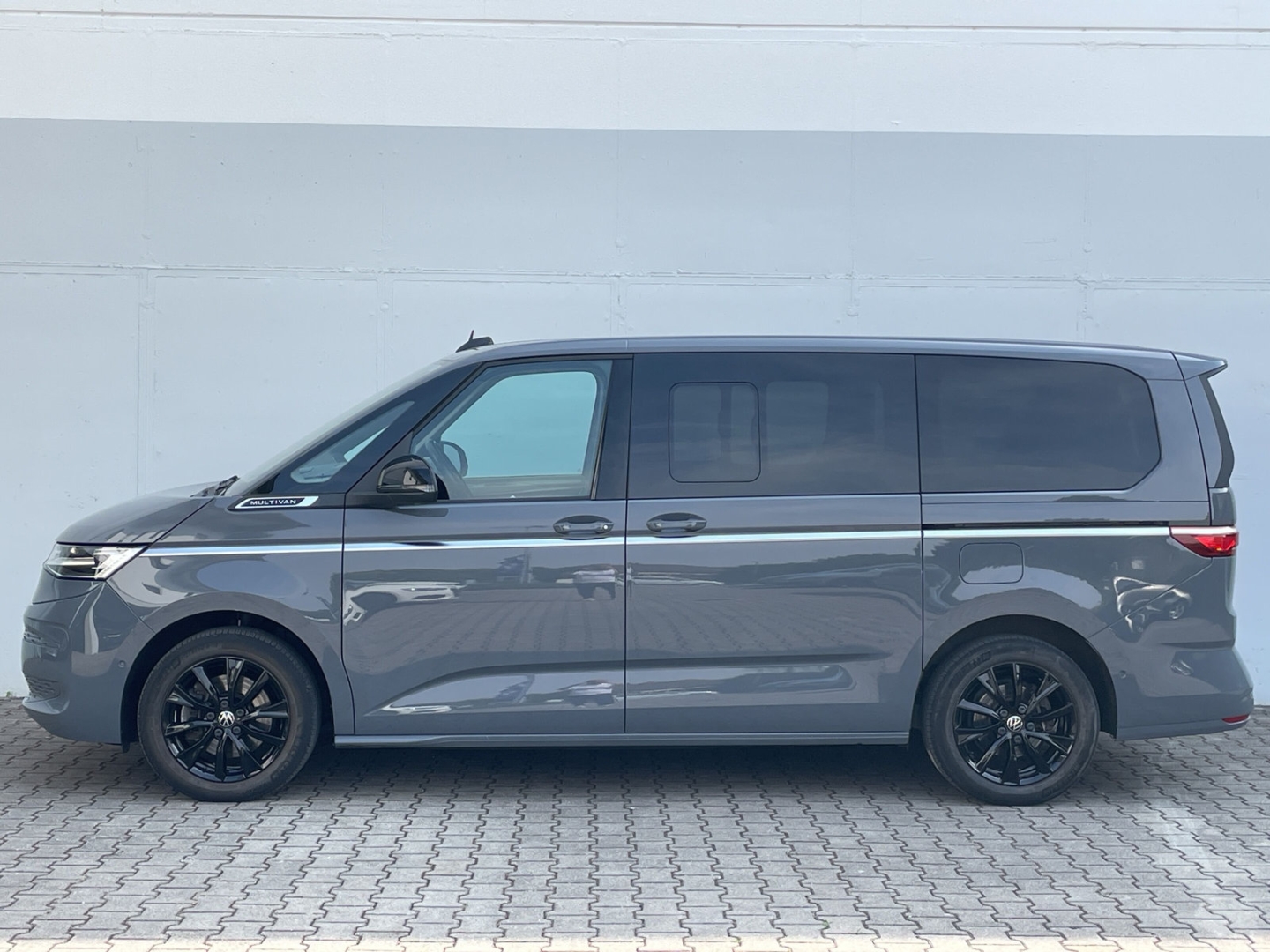 T7 Multivan eHybrid LÜ Style AHK/Matrix/el.Heckklappe/ACC/Kamera/AGR-Sitz/el.Schiebetür