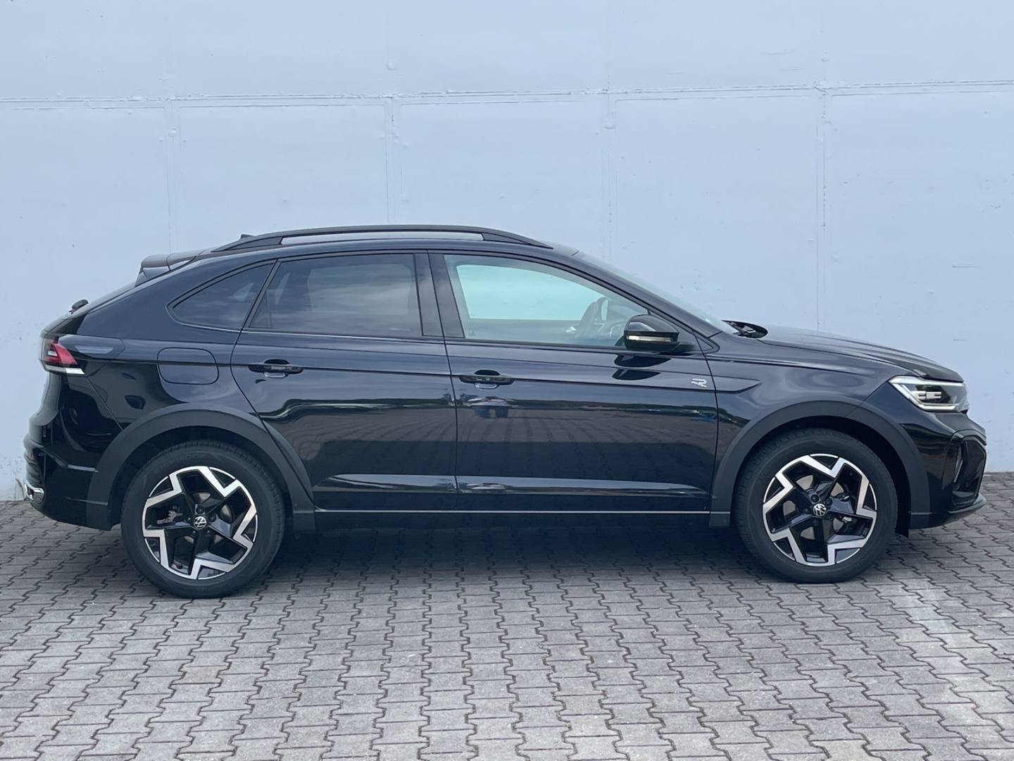 Taigo 1.5 TSI DSG R-Line Kamera/AHK/Navi Pro/ACC/App-Connect/ Sportpaket AHK-abnehmbar