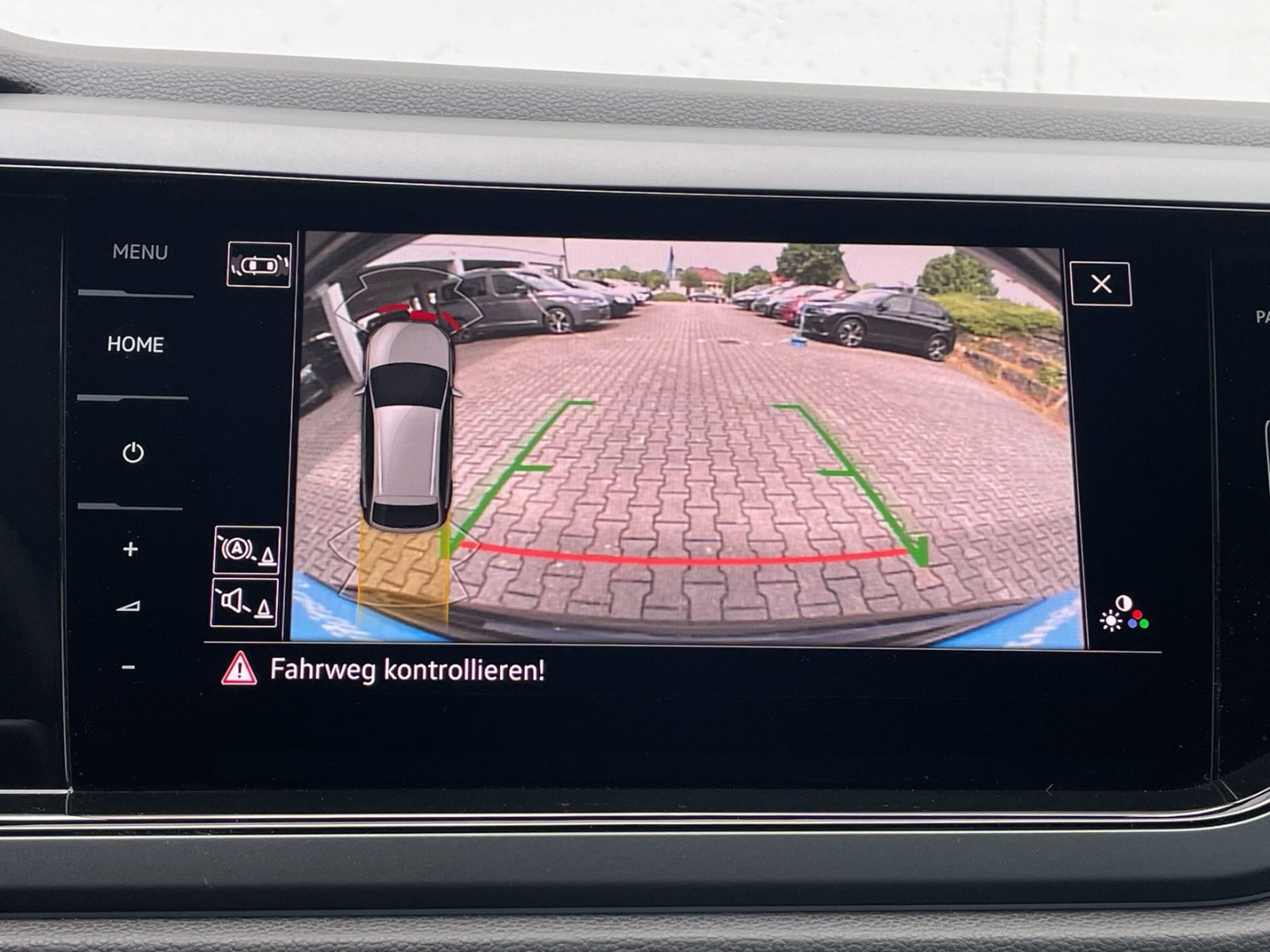 Taigo 1.5 TSI DSG R-Line Kamera/AHK/Navi Pro/ACC/App-Connect/ Sportpaket AHK-abnehmbar