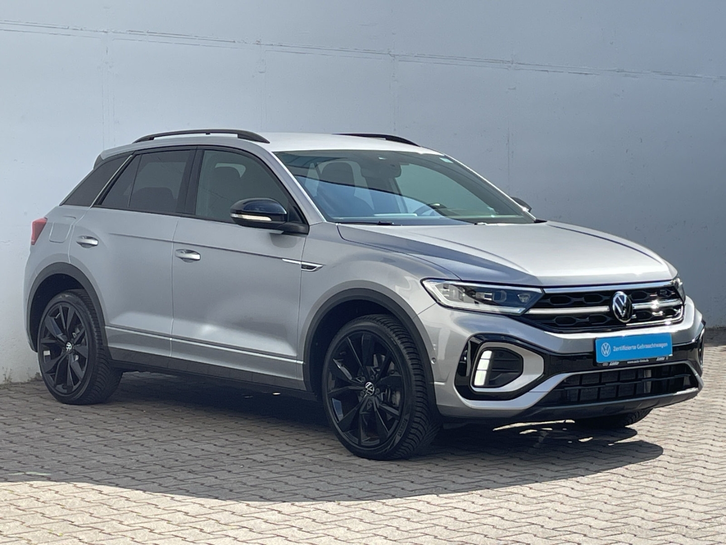 T-Roc 1.5 TSI DSG R-Line Black Style AHK/Matrix/Kamera/ACC/Navi/el.Heckklappe