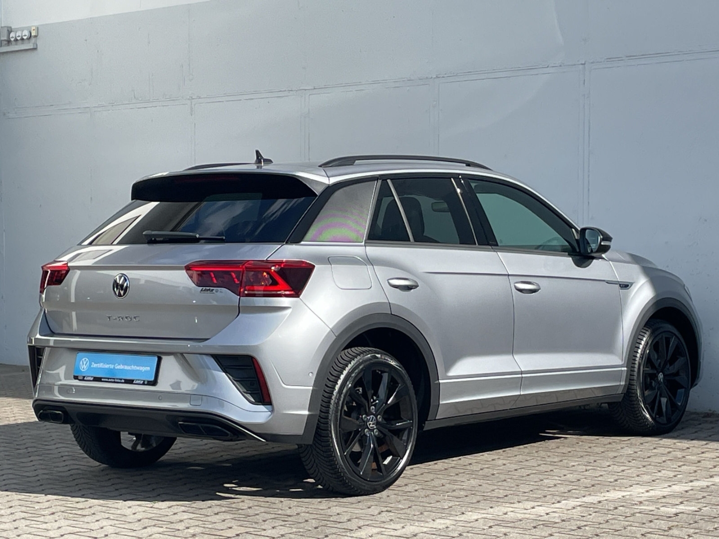 T-Roc 1.5 TSI DSG R-Line Black Style AHK/Matrix/Kamera/ACC/Navi/el.Heckklappe